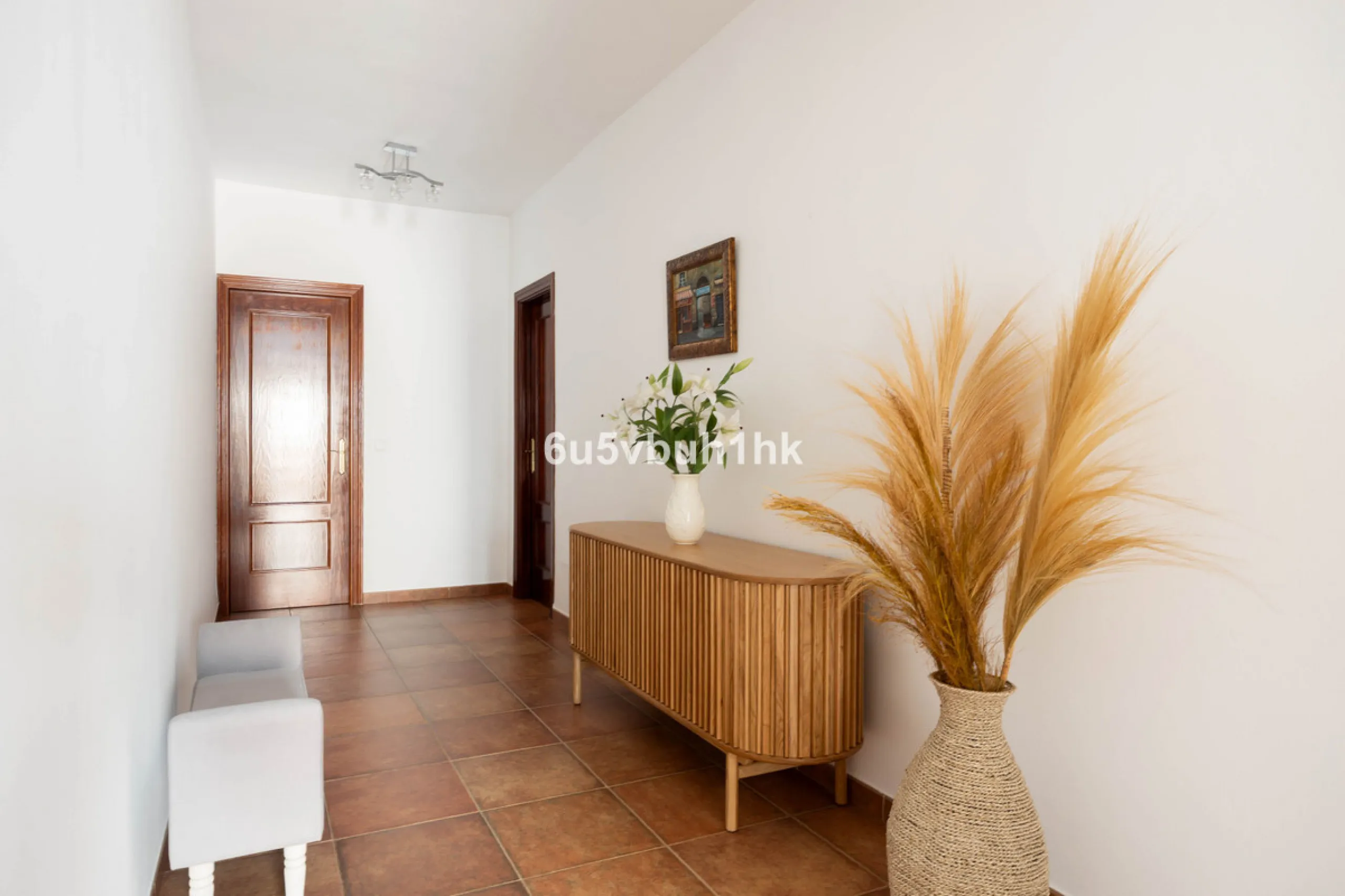 House - Townhouse в продаже в Málaga, Málaga. В доме 5 спален и 3 ванных комнат. Площадь дома 275 м². Площадь участка 620 м²