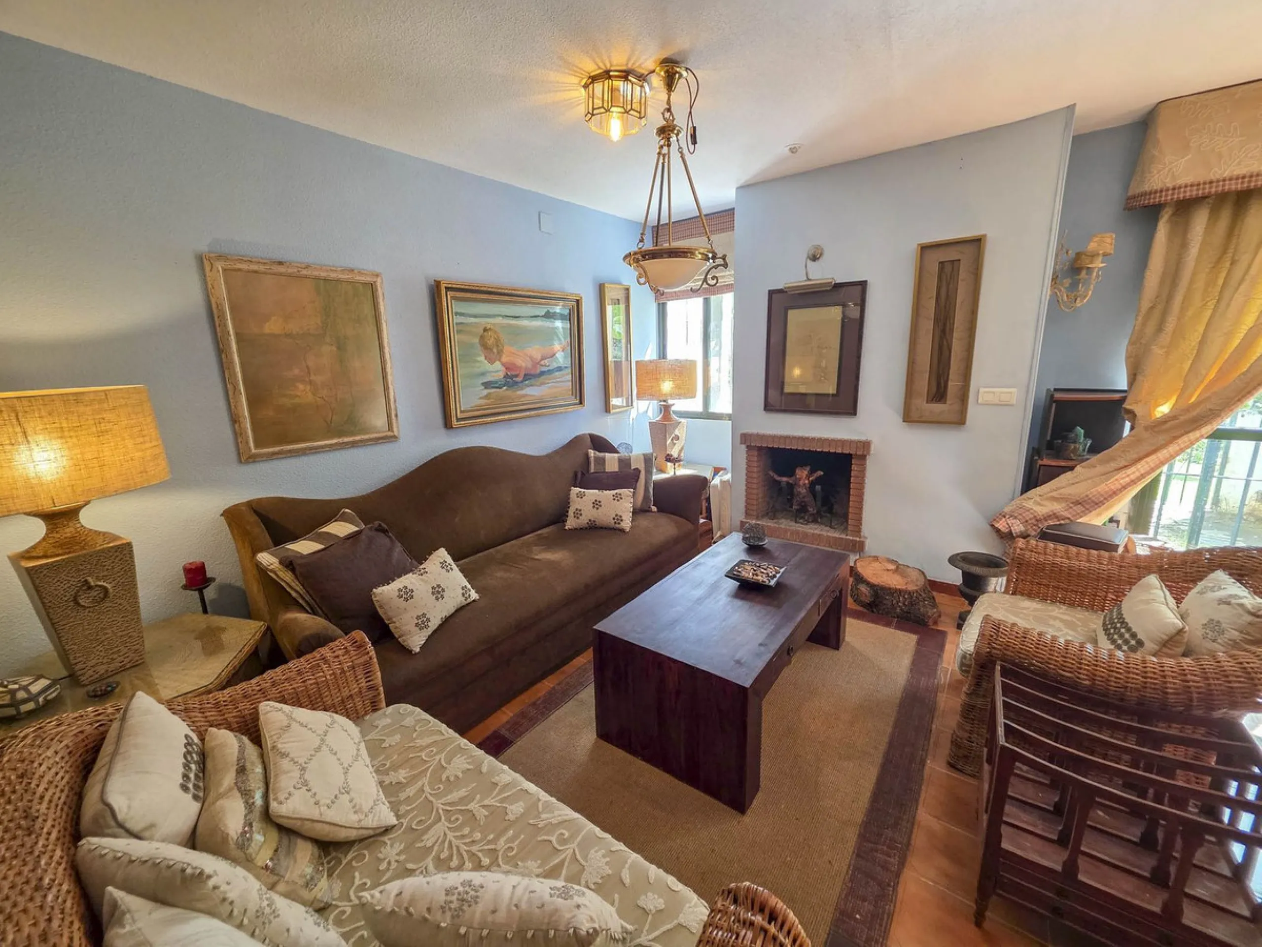 Charming Townhouse in Marina de Casares