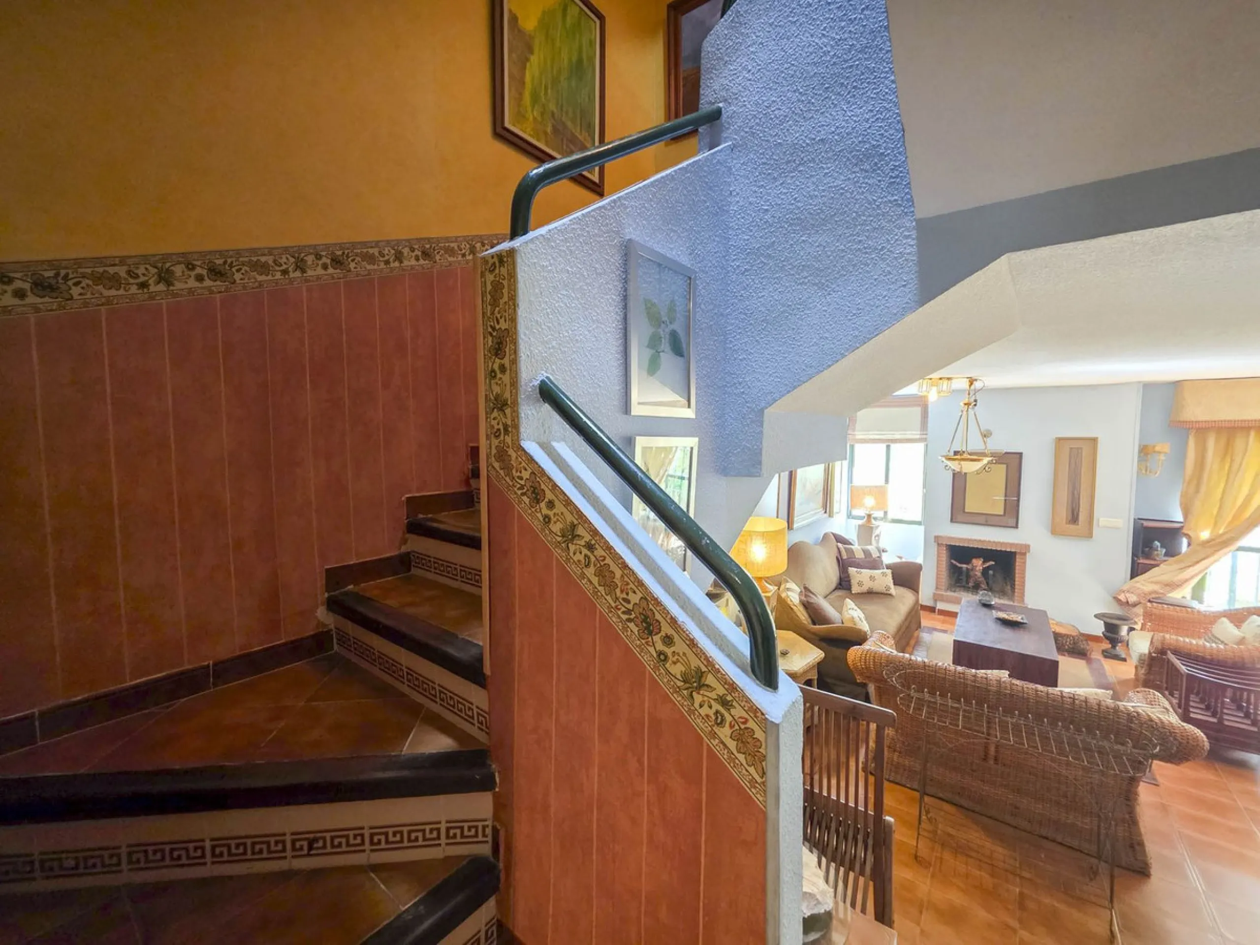 Charming Townhouse in Marina de Casares