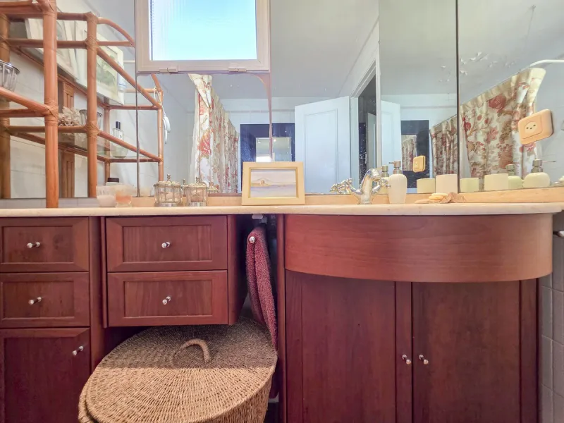 Charming Townhouse in Marina de Casares
