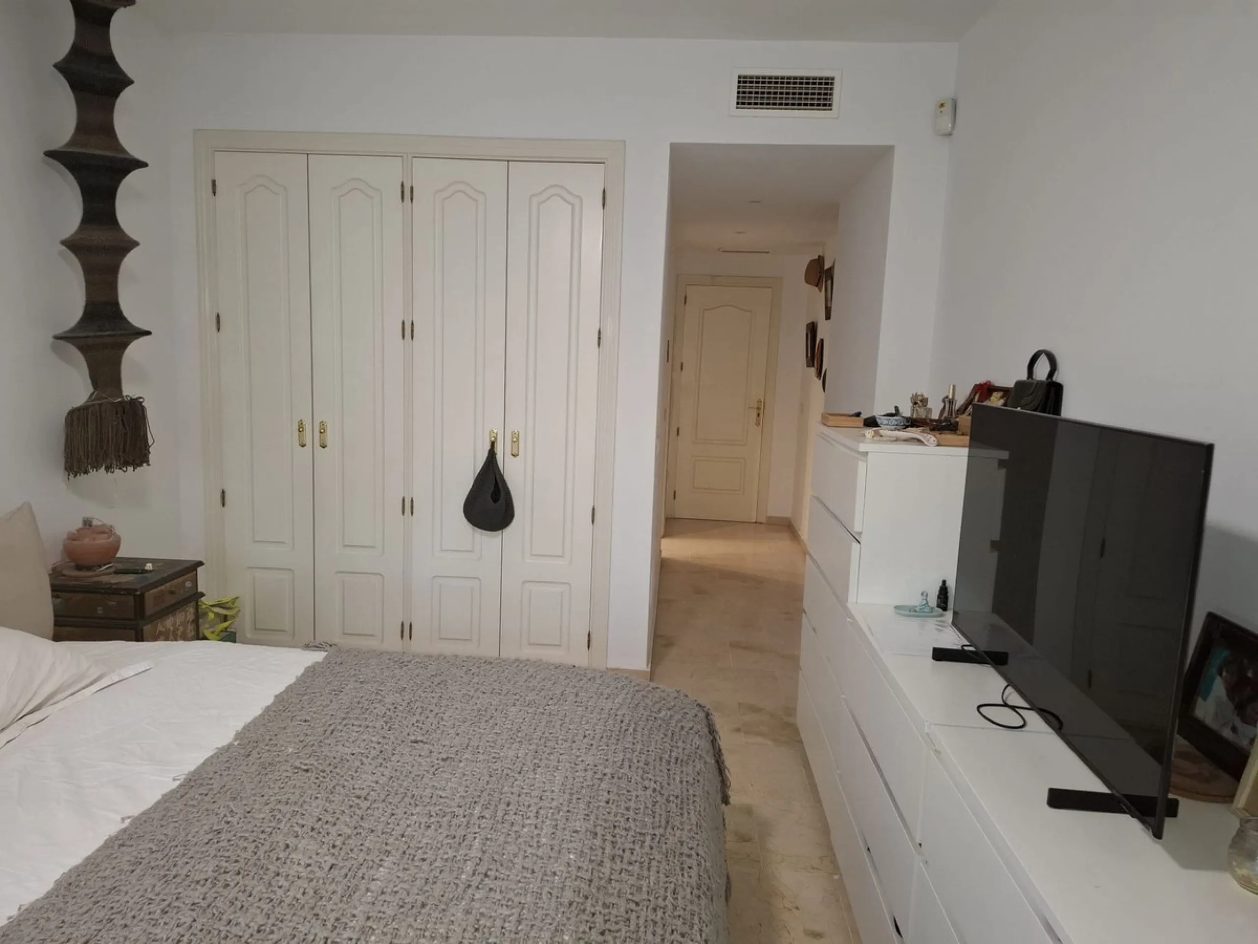 Spacious apartment in El Campanario with terrace + optional garage and storage room