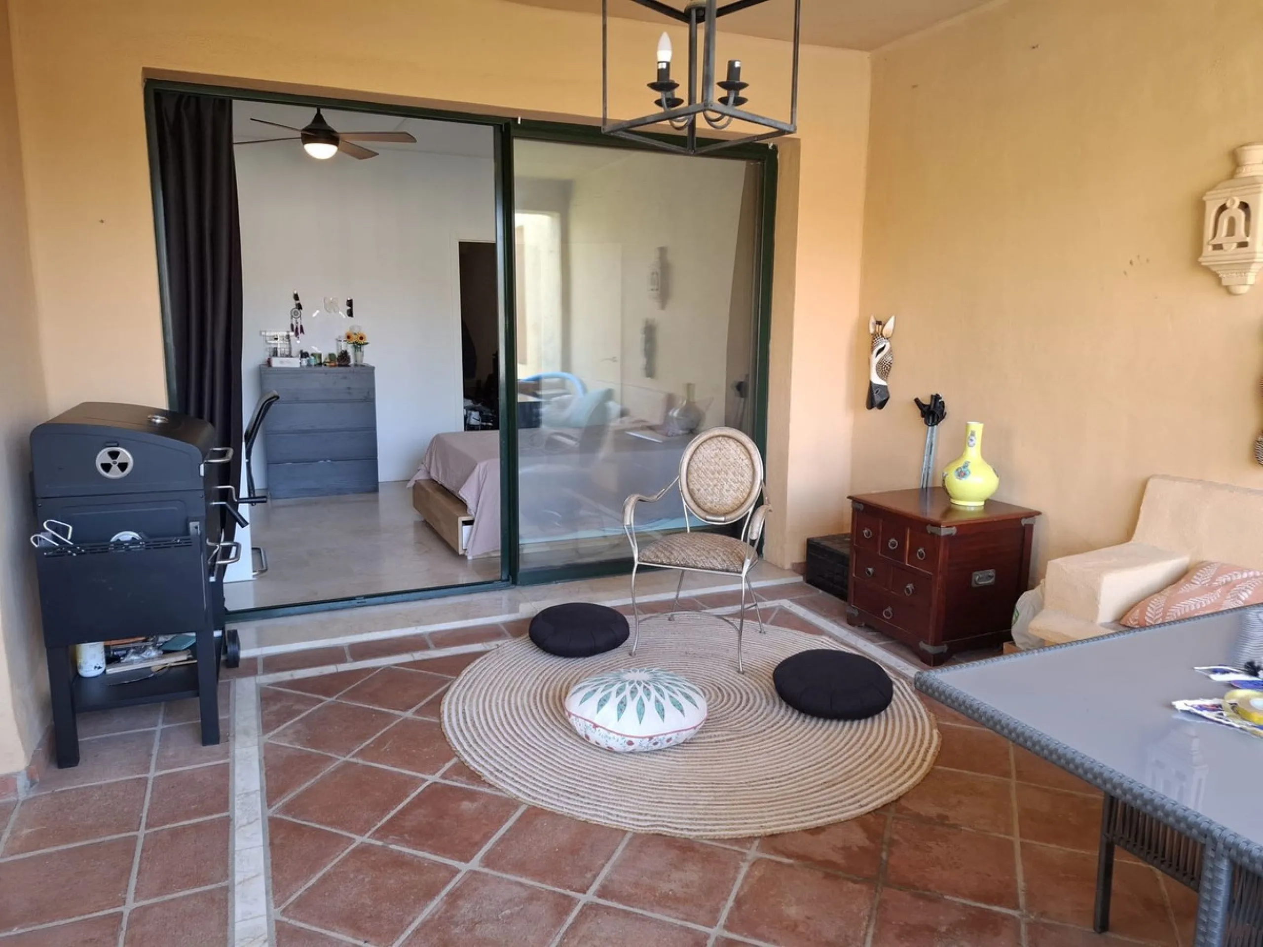 Spacious apartment in El Campanario with terrace + optional garage and storage room