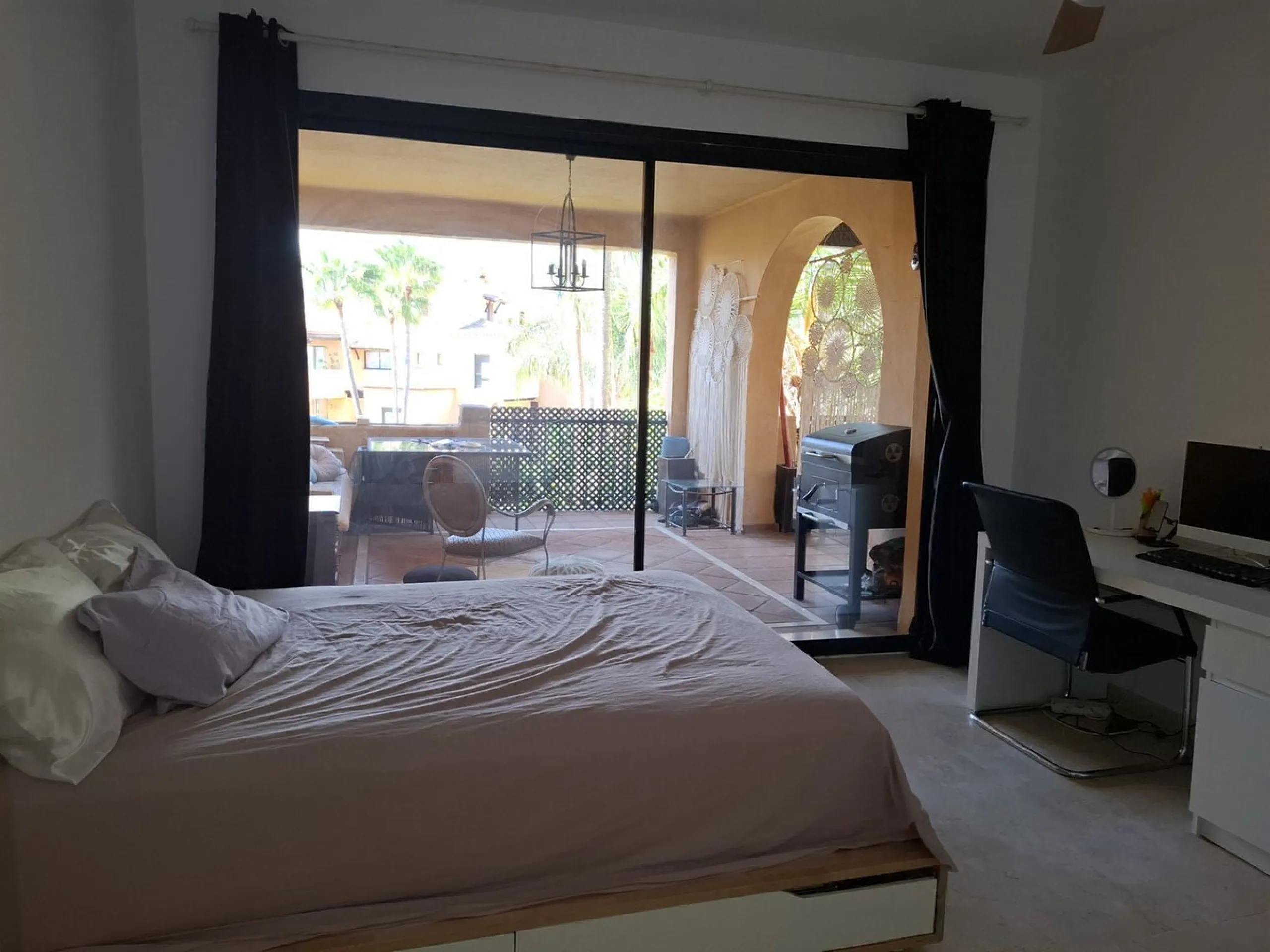 Spacious apartment in El Campanario with terrace + optional garage and storage room