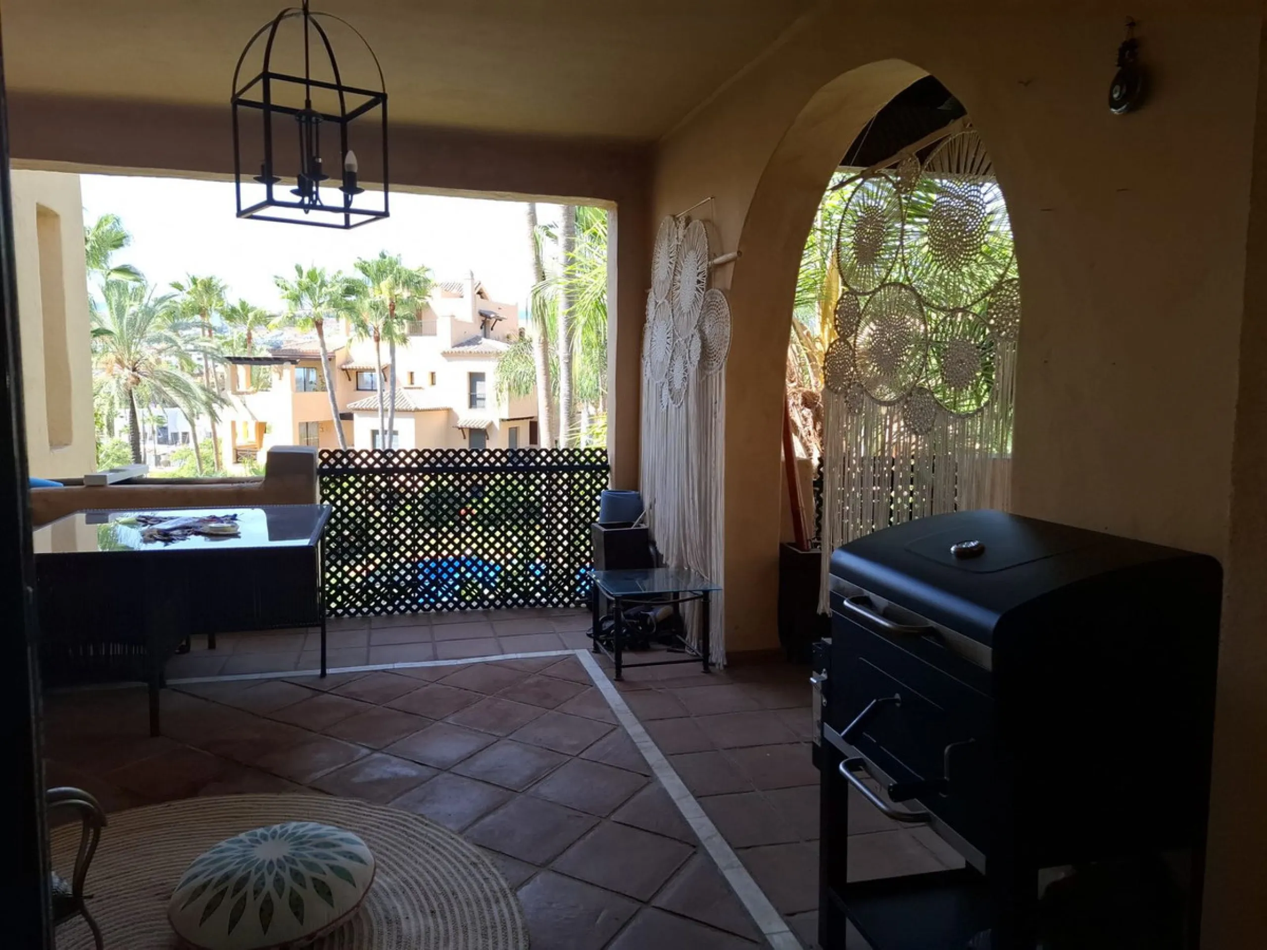 Spacious apartment in El Campanario with terrace + optional garage and storage room