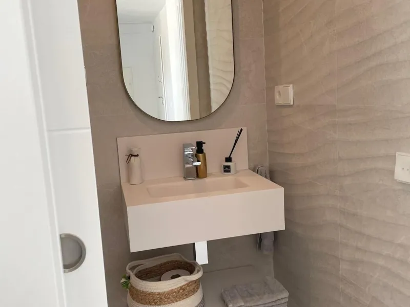 Luxury Apartment with tourist license for Sale in Benalmádena  The one– sea views - Jacuzzi - 2 parking spaces -direct access to apartment with llift