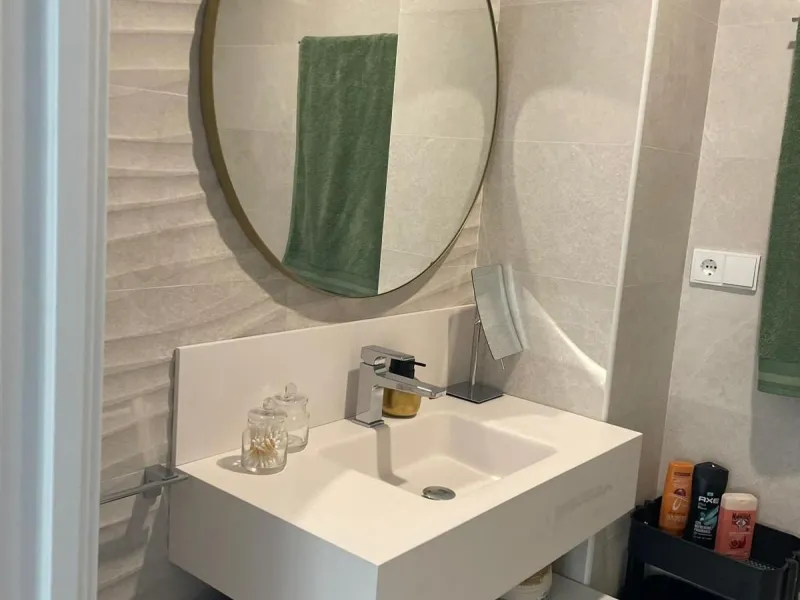 Luxury Apartment with tourist license for Sale in Benalmádena  The one– sea views - Jacuzzi - 2 parking spaces -direct access to apartment with llift