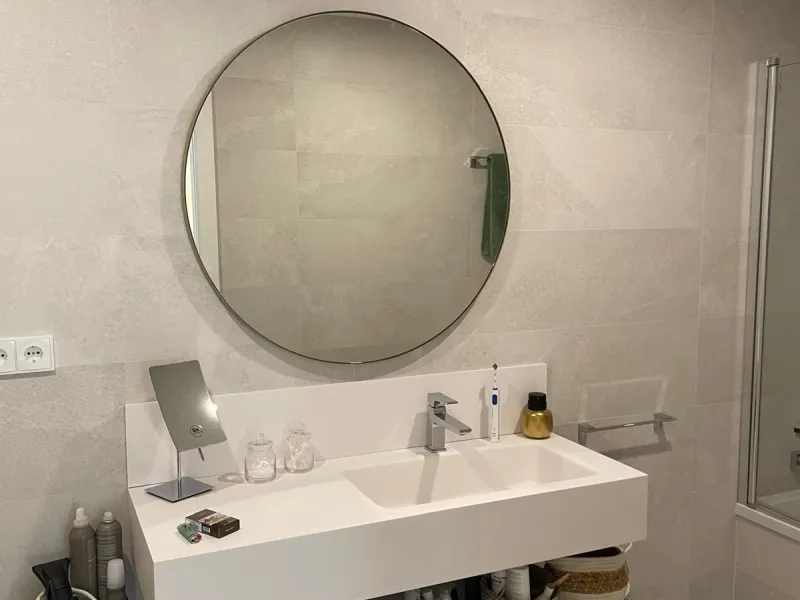 Luxury Apartment with tourist license for Sale in Benalmádena  The one– sea views - Jacuzzi - 2 parking spaces -direct access to apartment with llift