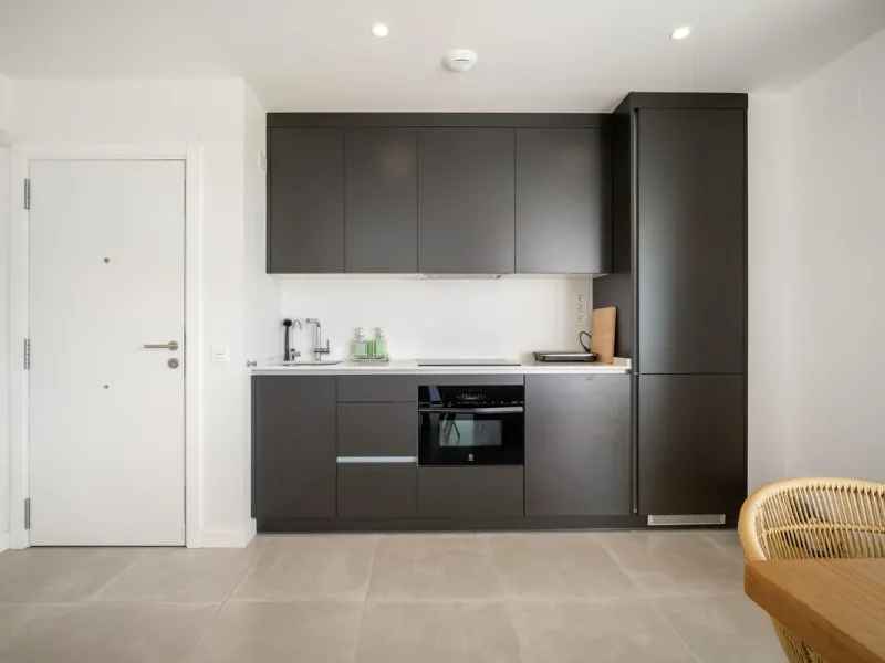 Apartment - Middle Floor Apartment в продаже в Fuengirola, Málaga. В доме 2 спален и 1 ванных комнат. Площадь дома 76 м²