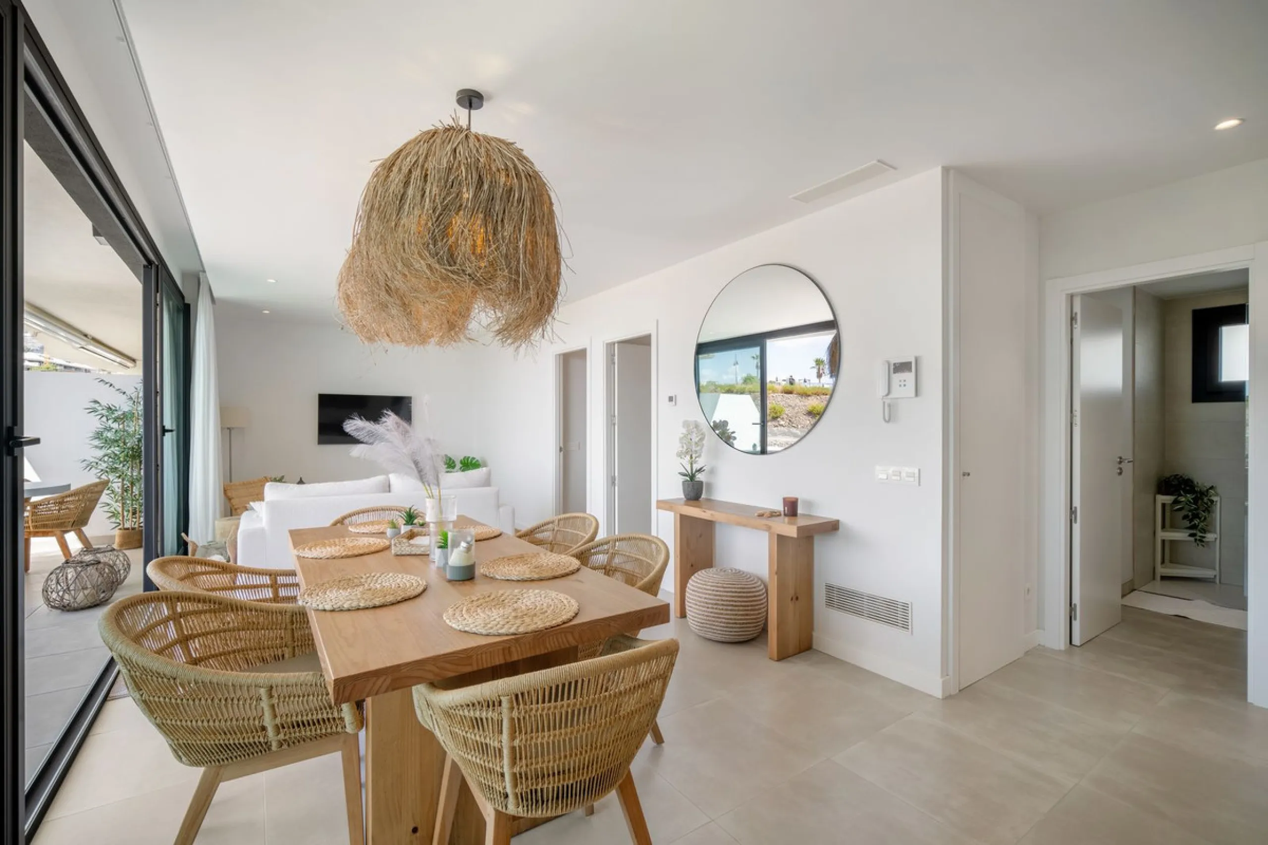 Apartment - Middle Floor Apartment в продаже в Fuengirola, Málaga. В доме 2 спален и 1 ванных комнат. Площадь дома 76 м²
