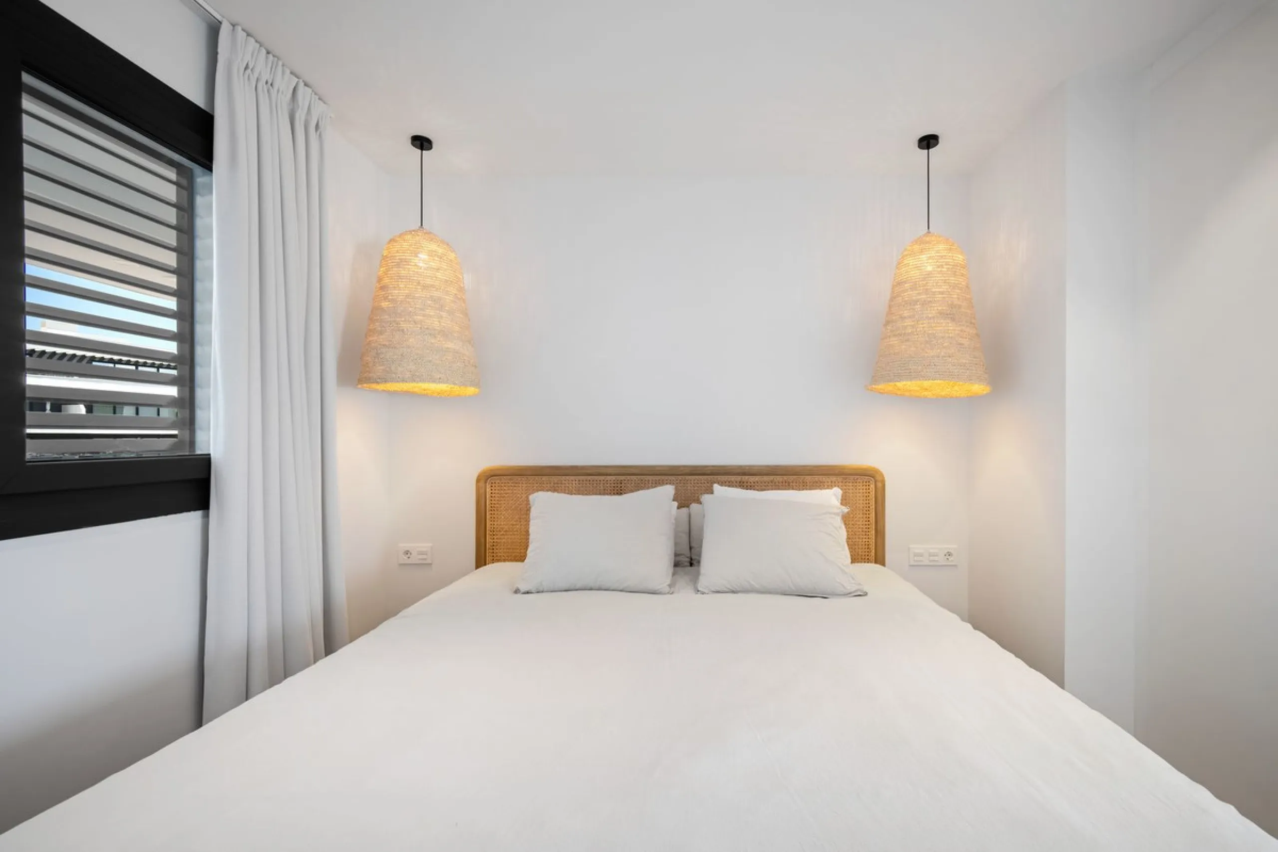 Apartment - Middle Floor Apartment в продаже в Fuengirola, Málaga. В доме 2 спален и 1 ванных комнат. Площадь дома 76 м²