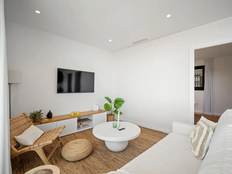 Apartment - Middle Floor Apartment в продаже в Fuengirola, Málaga. В доме 2 спален и 1 ванных комнат. Площадь дома 76 м²