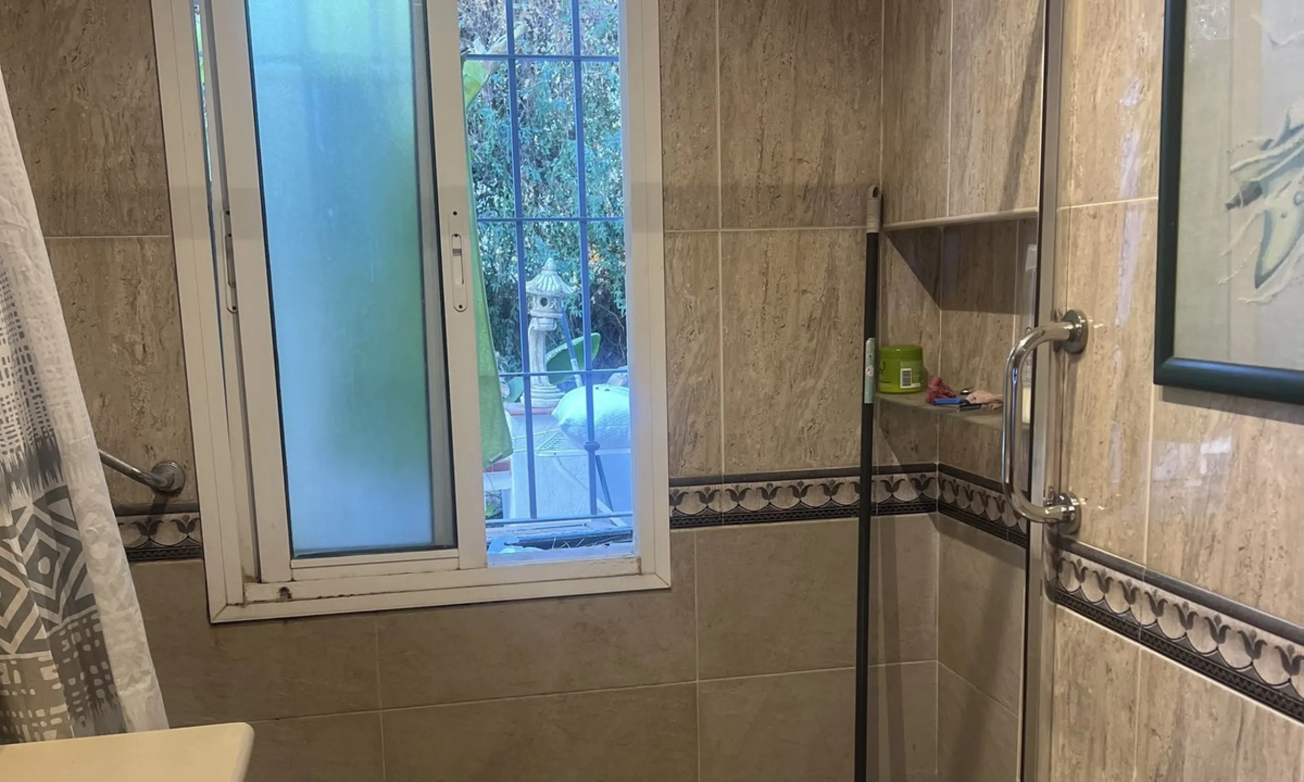 For Sale – Timeless Townhouse with Sea Views & Endless Potential in Marbella Old Town