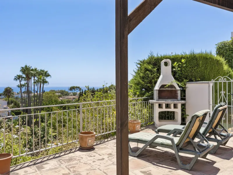 RECENTLY REDUCED FOR A QUICK SALE BY €50.000 !!