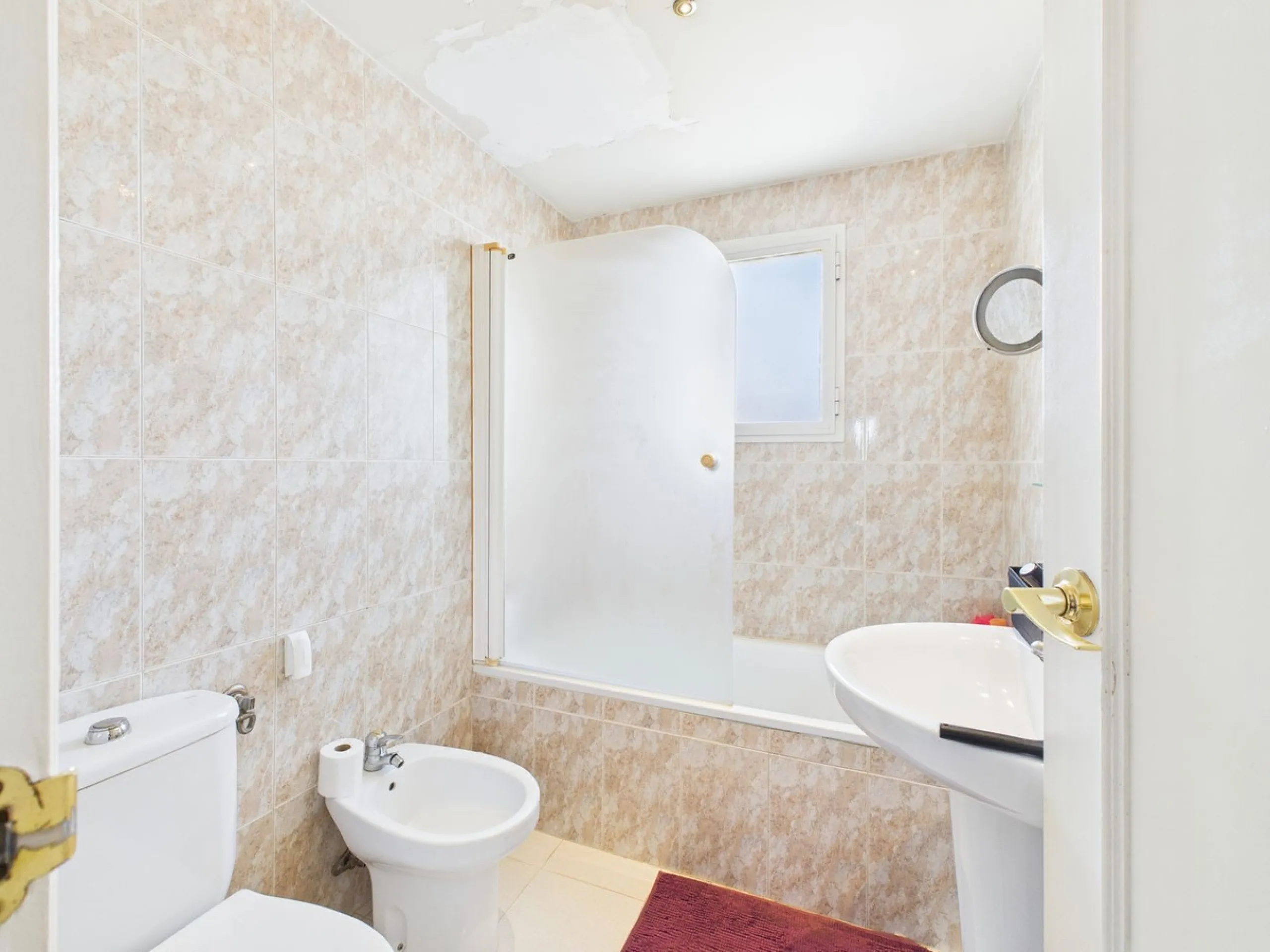 Charming 3-Bedroom Townhouse on the Edge of Estepona