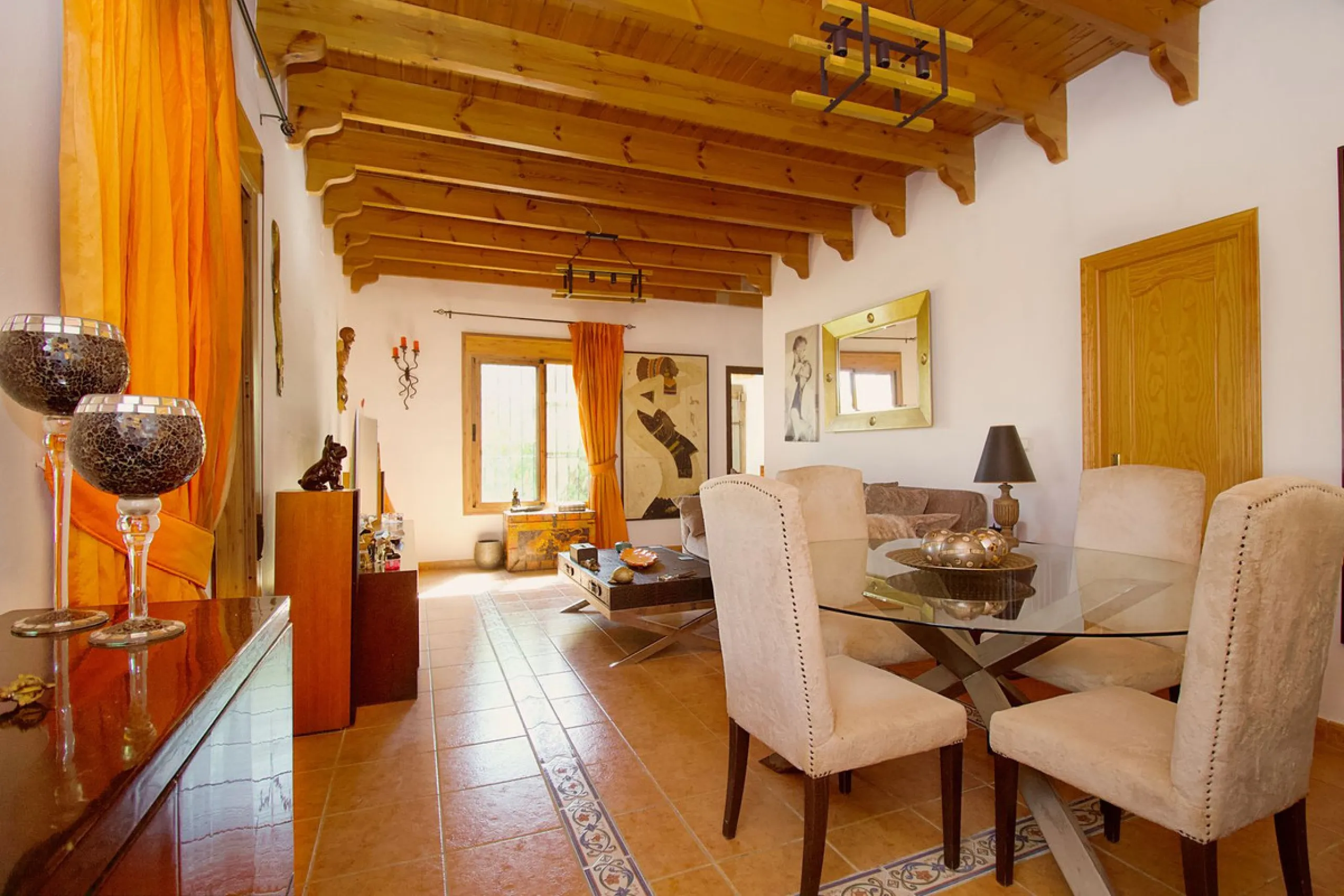 Charming Finca with AFO, salt water Pool & Prime Location in Coín