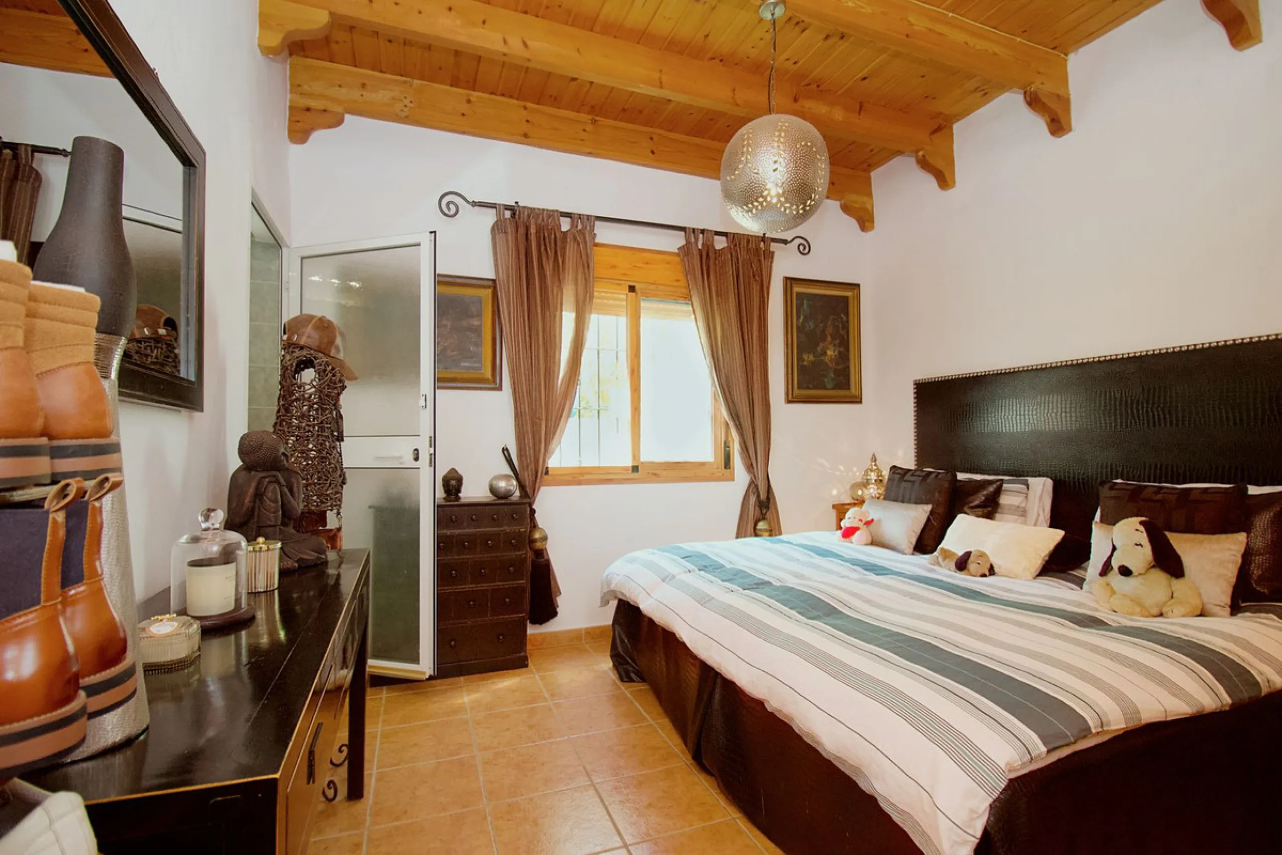 Charming Finca with AFO, salt water Pool & Prime Location in Coín