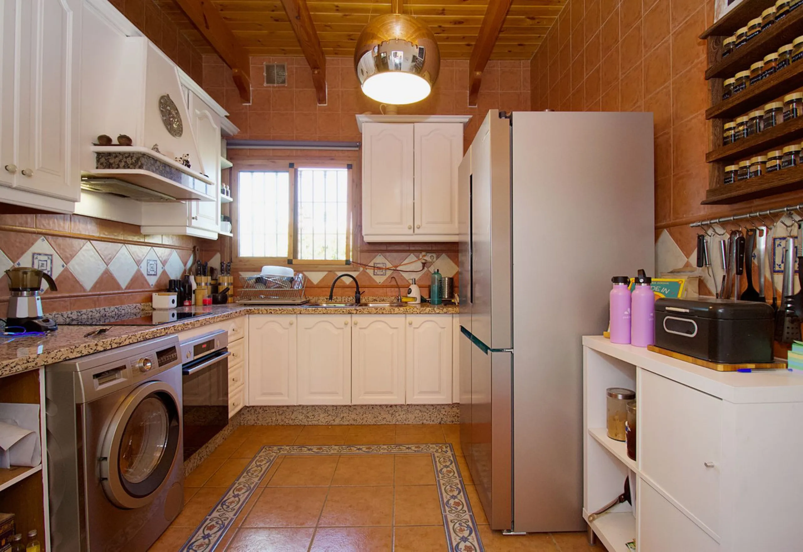 Charming Finca with AFO, salt water Pool & Prime Location in Coín