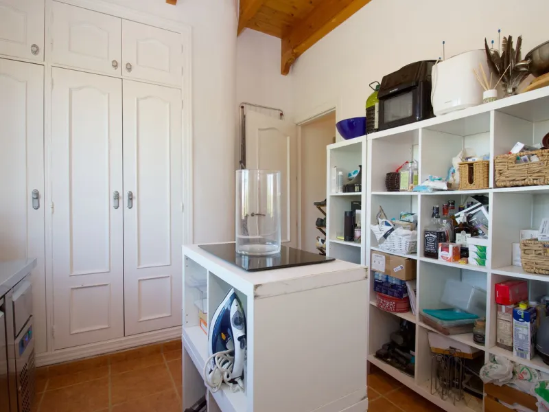 Charming Finca with AFO, salt water Pool & Prime Location in Coín
