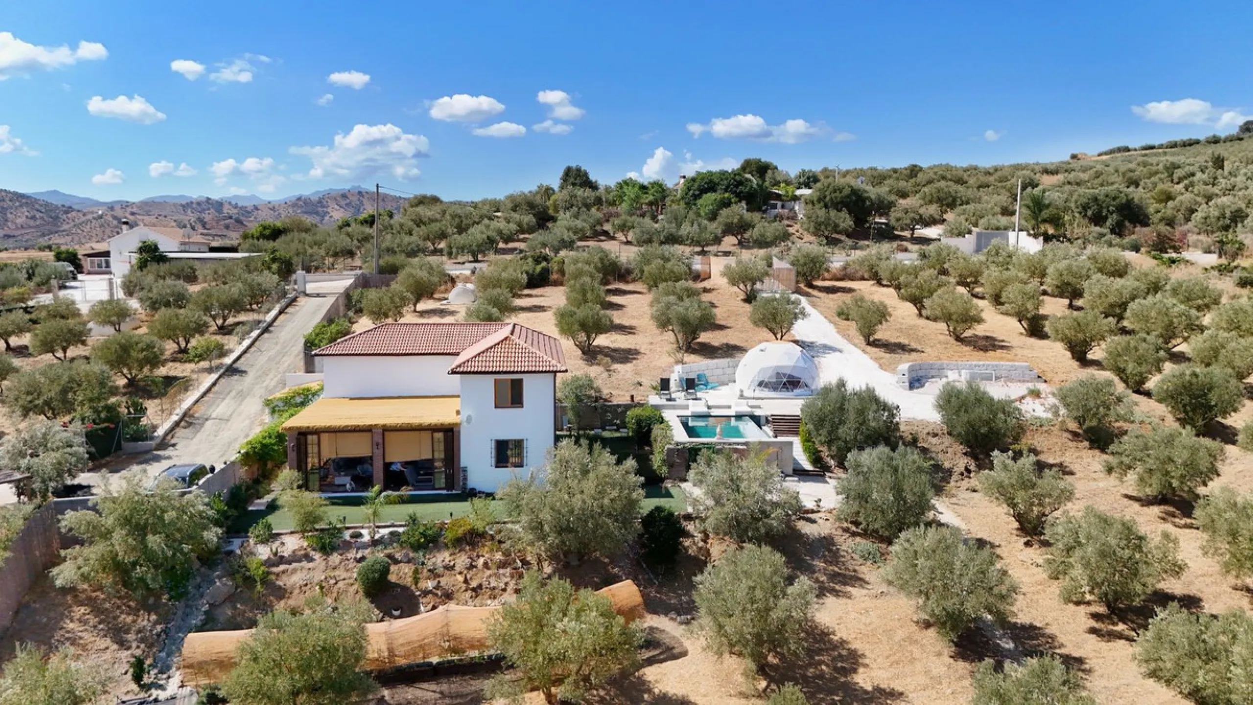 Charming Finca with AFO, salt water Pool & Prime Location in Coín
