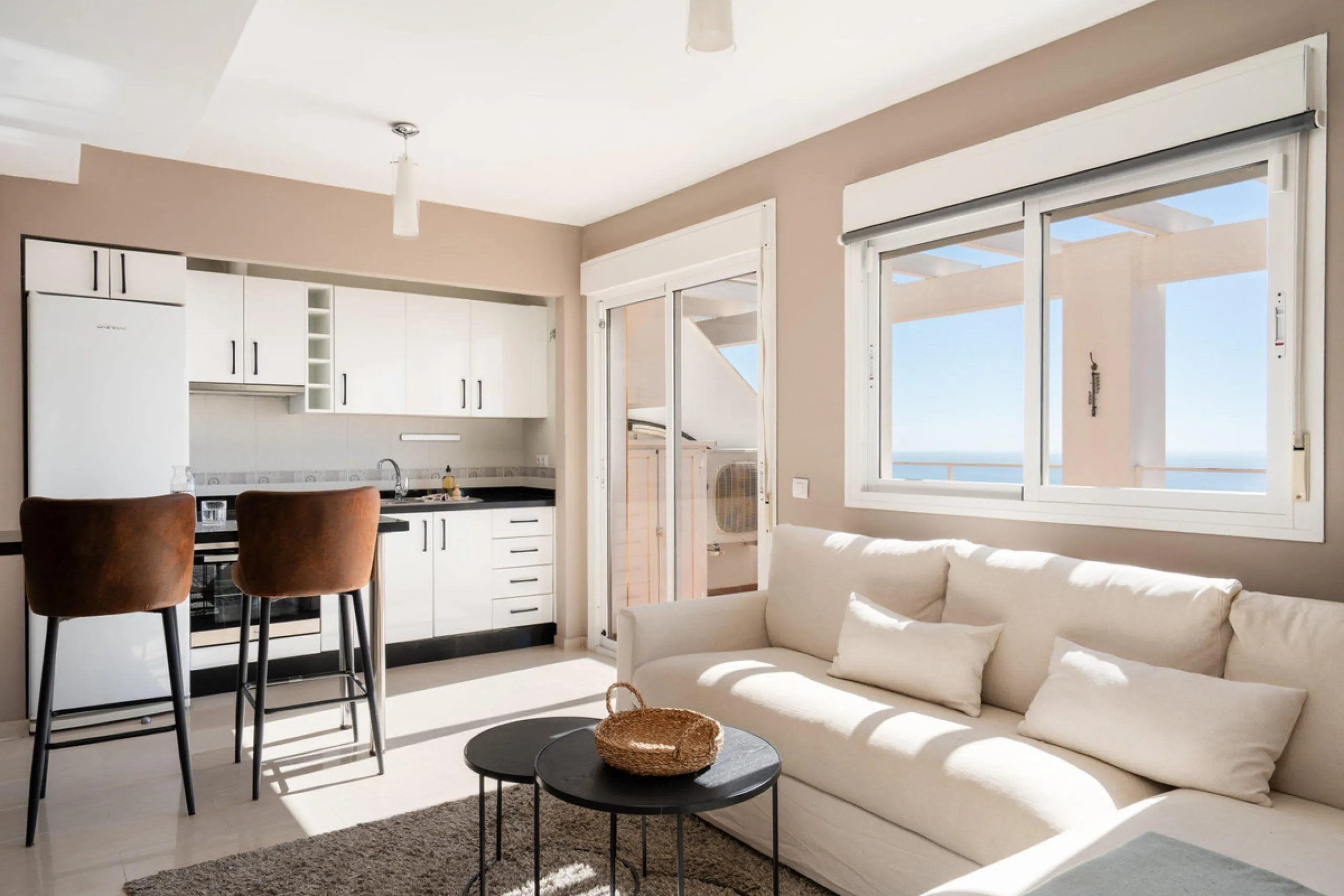 Apartment - Penthouse в продаже в Benalmadena, Málaga. В доме 2 спален и 1 ванных комнат. Площадь дома 52 м²