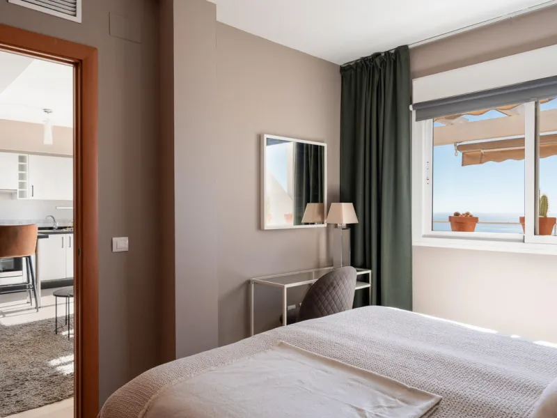 Apartment - Penthouse в продаже в Benalmadena, Málaga. В доме 2 спален и 1 ванных комнат. Площадь дома 52 м²