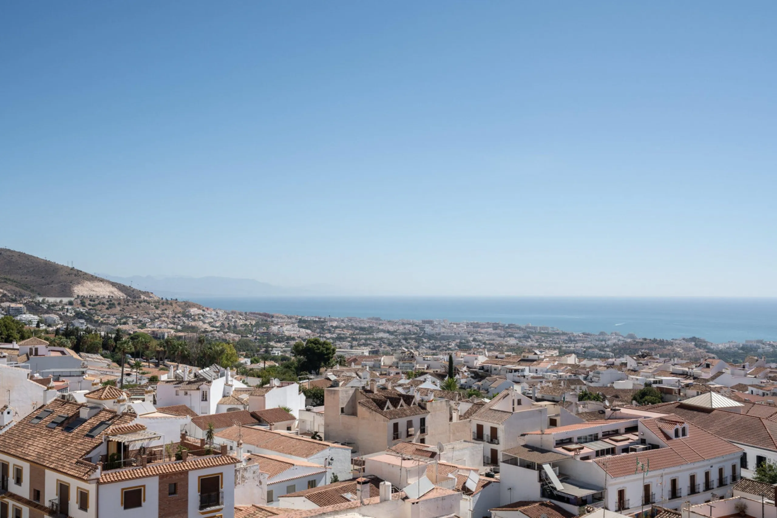Apartment - Penthouse в продаже в Benalmadena, Málaga. В доме 2 спален и 1 ванных комнат. Площадь дома 52 м²