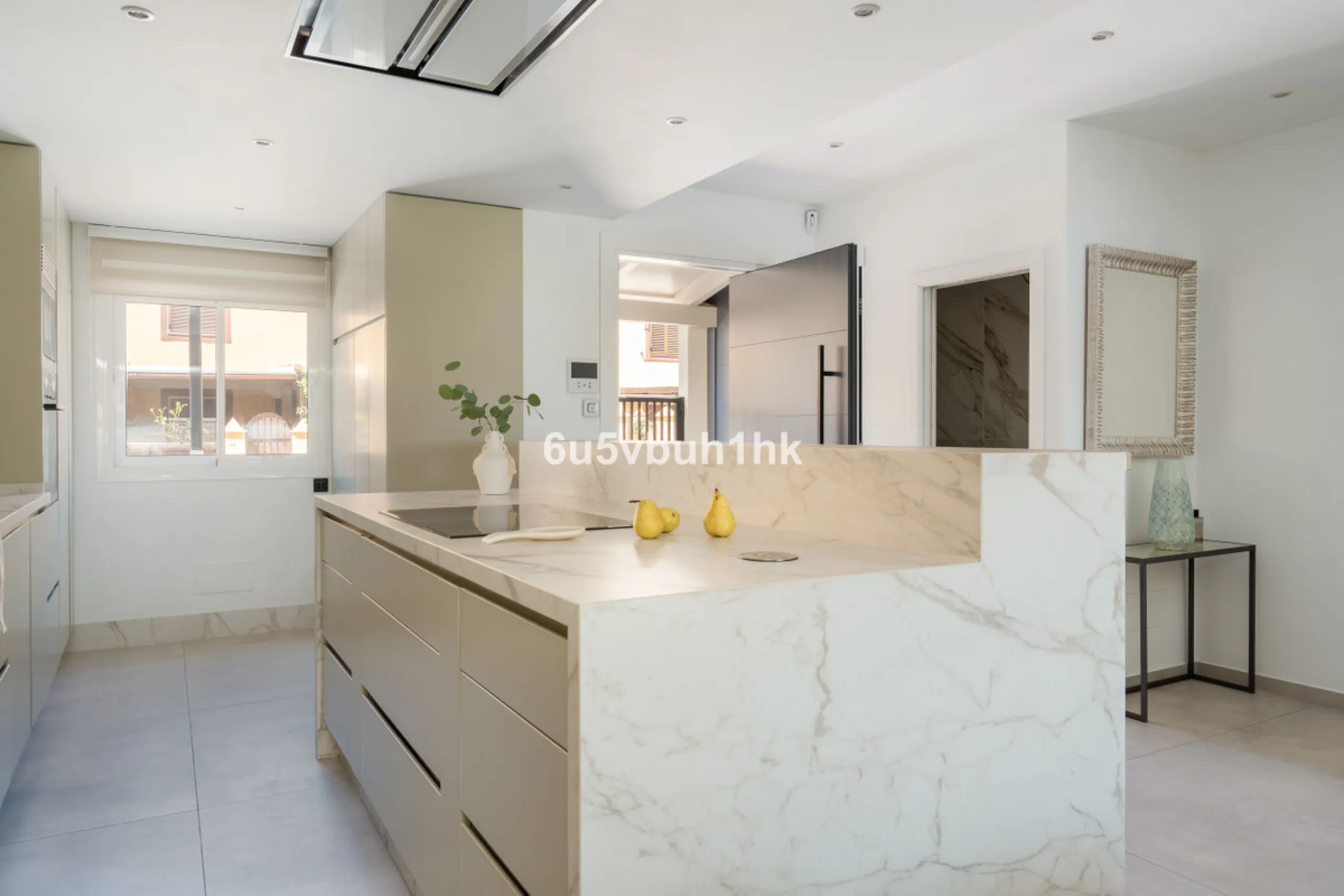 House - Townhouse в продаже в Casares, Málaga. В доме 3 спален и 3 ванных комнат. Площадь дома 167 м². Площадь участка 103 м²