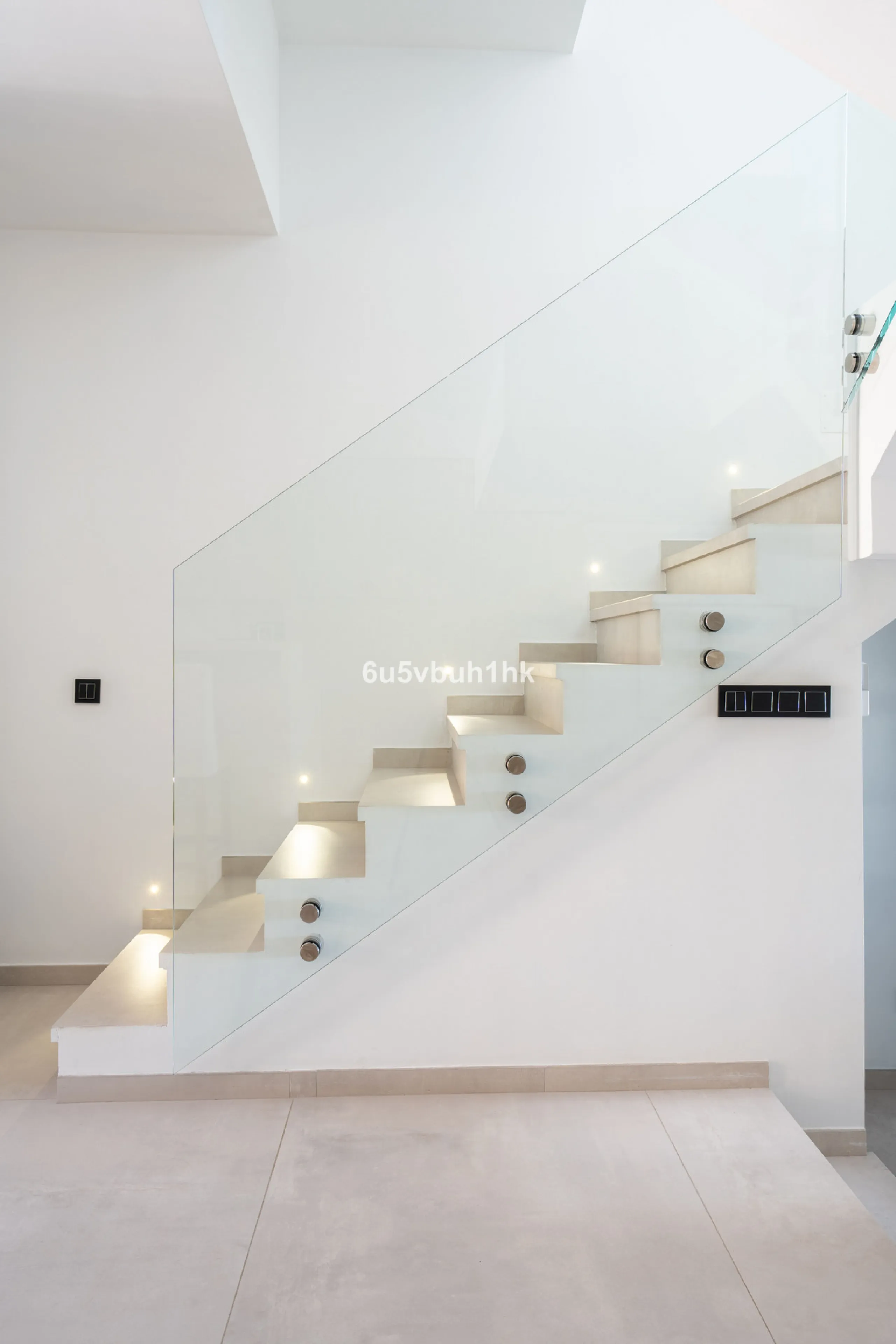 House - Townhouse в продаже в Casares, Málaga. В доме 3 спален и 3 ванных комнат. Площадь дома 167 м². Площадь участка 103 м²