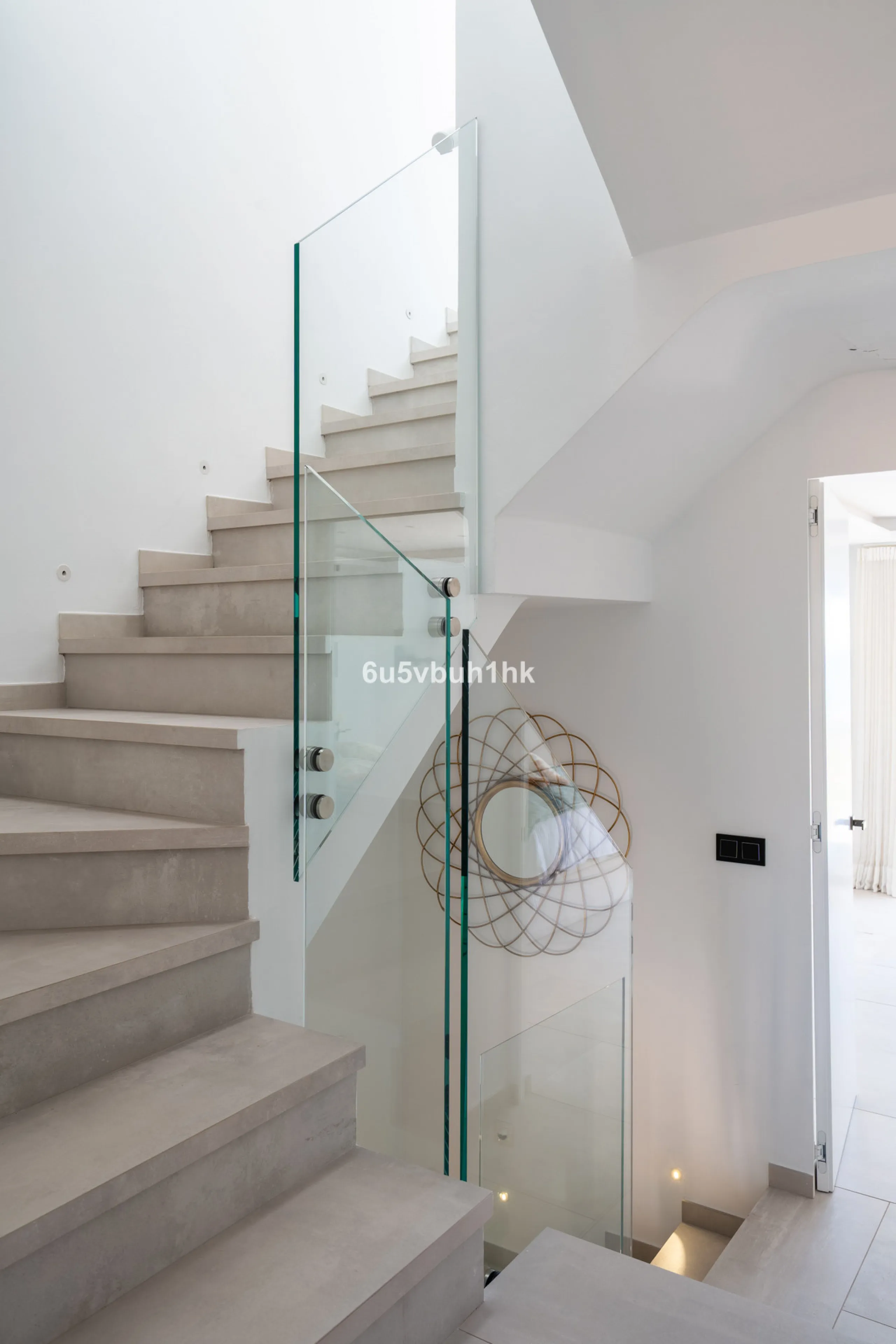 House - Townhouse в продаже в Casares, Málaga. В доме 3 спален и 3 ванных комнат. Площадь дома 167 м². Площадь участка 103 м²