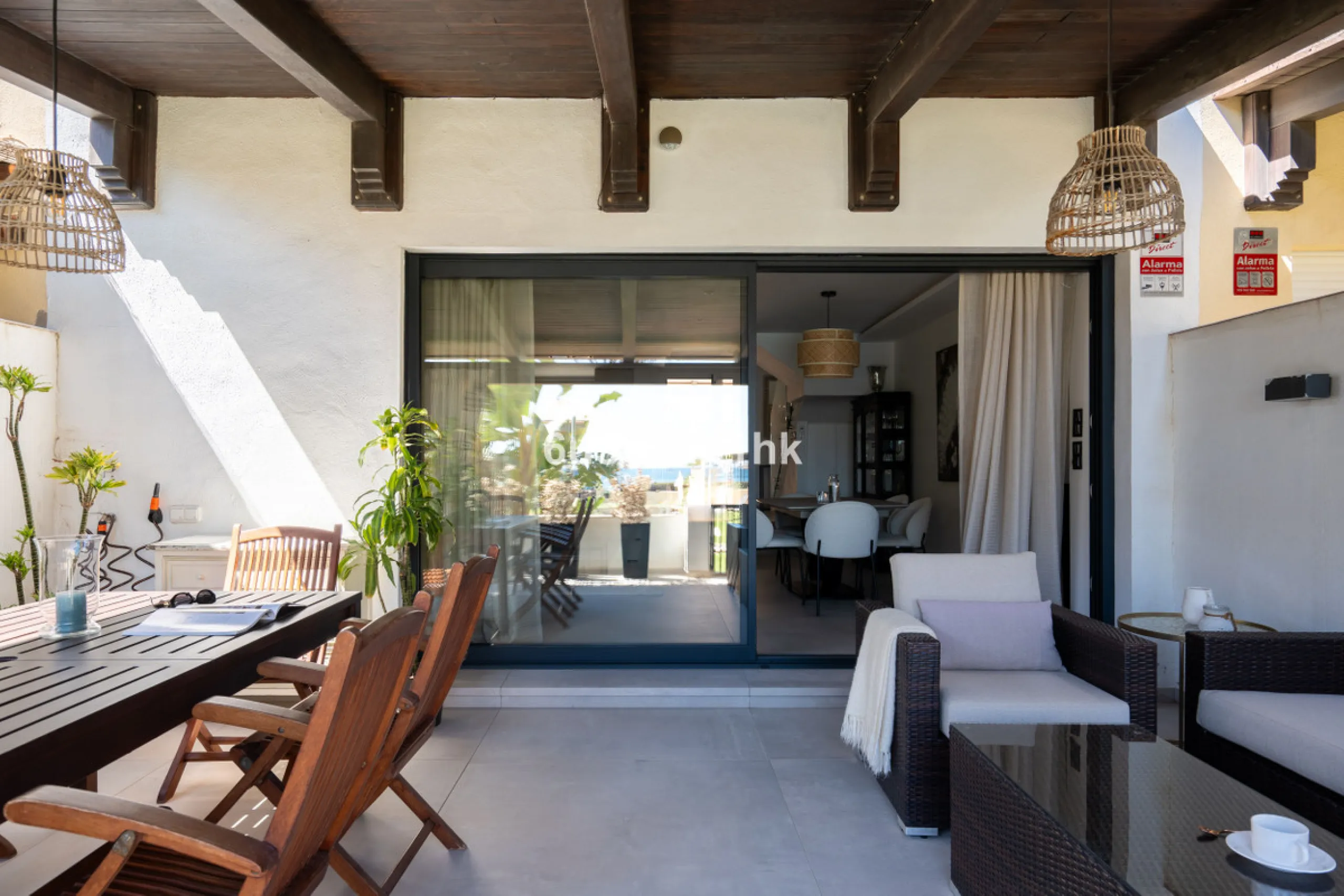 House - Townhouse в продаже в Casares, Málaga. В доме 3 спален и 3 ванных комнат. Площадь дома 167 м². Площадь участка 103 м²