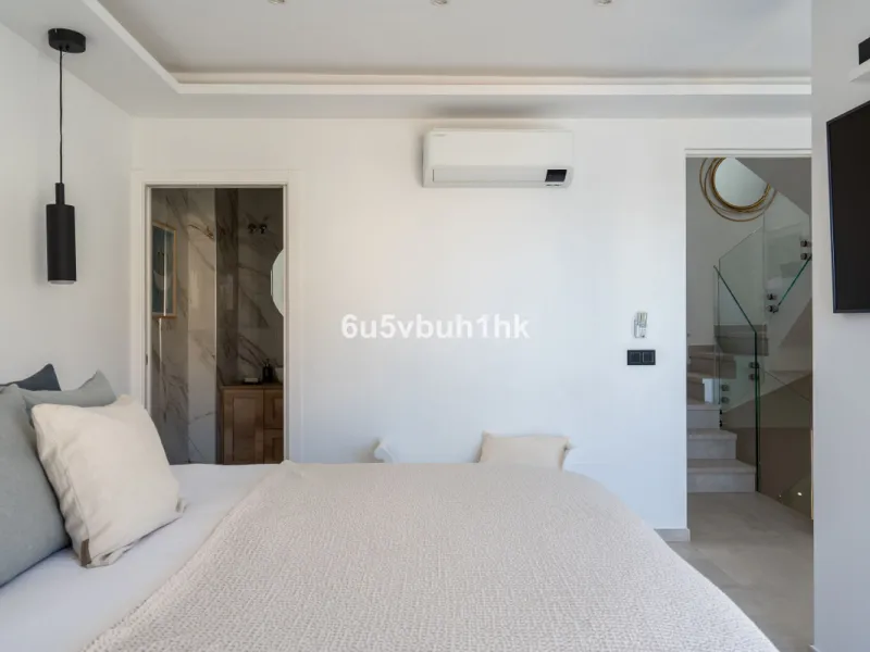 House - Townhouse в продаже в Casares, Málaga. В доме 3 спален и 3 ванных комнат. Площадь дома 167 м². Площадь участка 103 м²