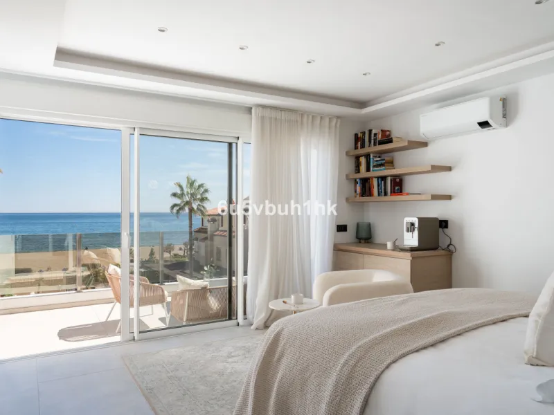 House - Townhouse в продаже в Casares, Málaga. В доме 3 спален и 3 ванных комнат. Площадь дома 167 м². Площадь участка 103 м²