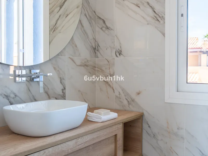 House - Townhouse в продаже в Casares, Málaga. В доме 3 спален и 3 ванных комнат. Площадь дома 167 м². Площадь участка 103 м²