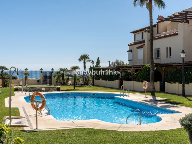 House - Townhouse в продаже в Casares, Málaga. В доме 3 спален и 3 ванных комнат. Площадь дома 167 м². Площадь участка 103 м²