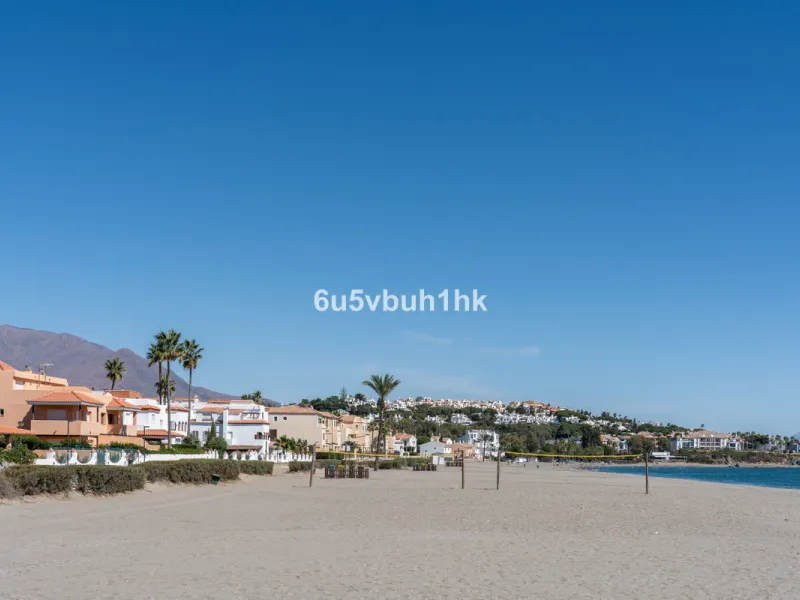 House - Townhouse в продаже в Casares, Málaga. В доме 3 спален и 3 ванных комнат. Площадь дома 167 м². Площадь участка 103 м²