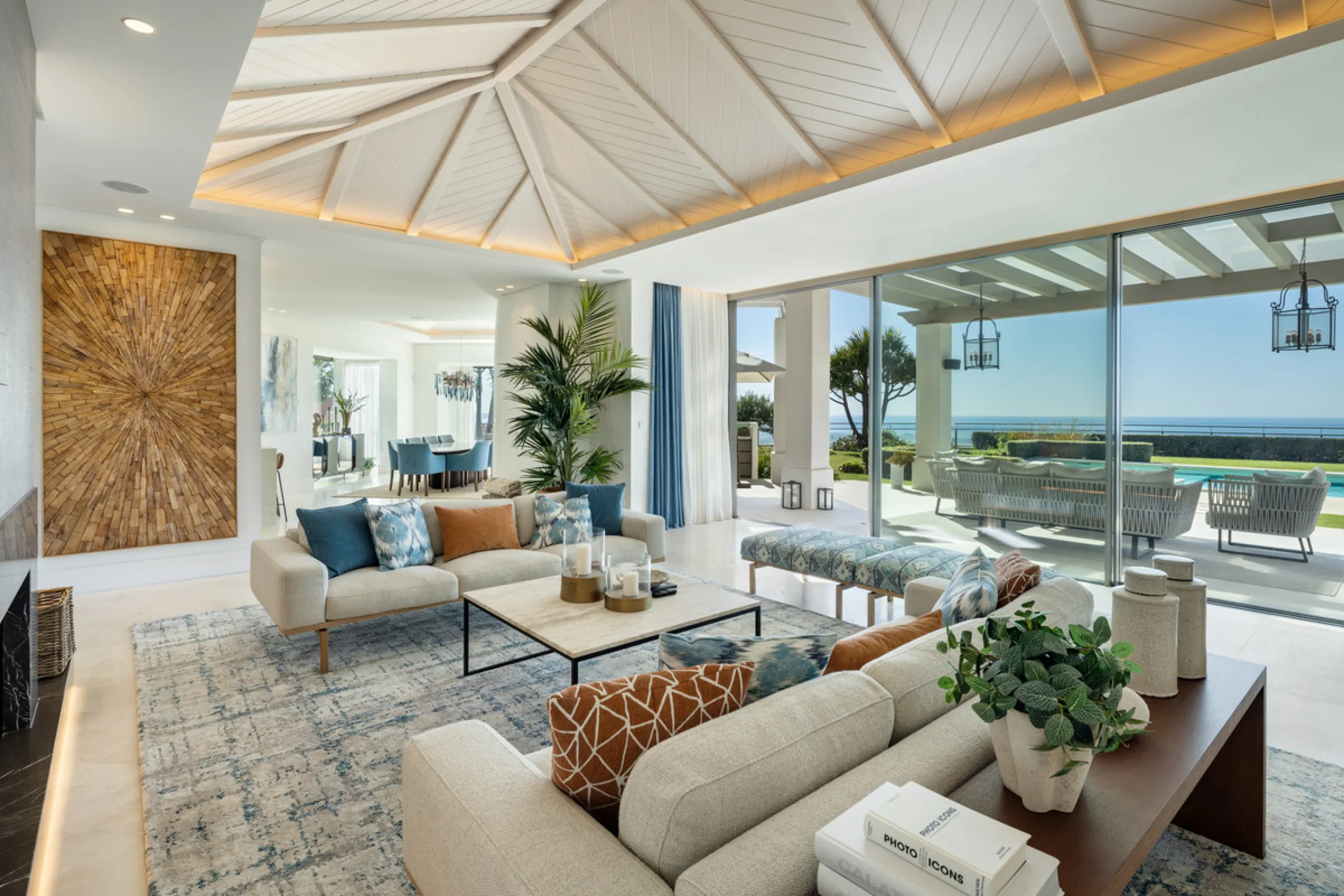 Villa Aguila is a remarkable villa for sale in Monte Halcones, Benahavís, offering a refined balance of modern elegance and timeless Andalusian character. Fully renovated in 2022, this three-story residence combines complete privacy with excellent connect