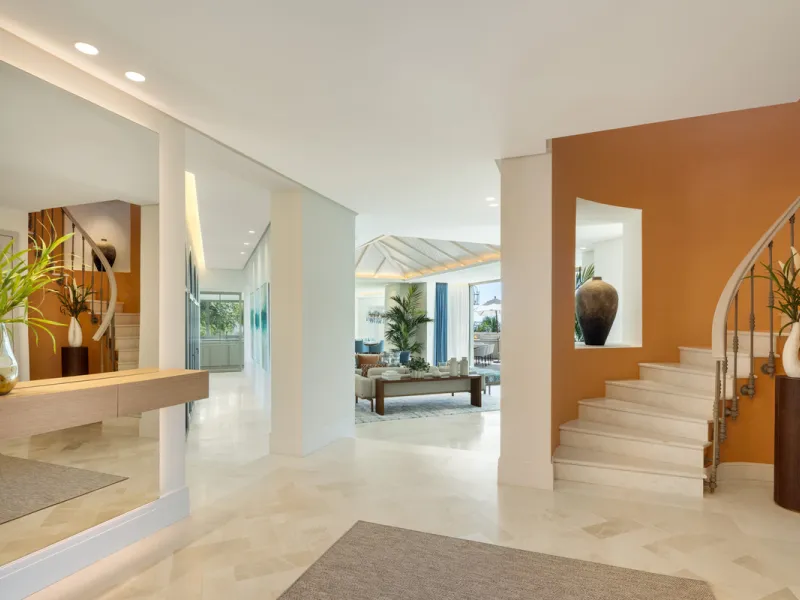 Villa Aguila is a remarkable villa for sale in Monte Halcones, Benahavís, offering a refined balance of modern elegance and timeless Andalusian character. Fully renovated in 2022, this three-story residence combines complete privacy with excellent connect