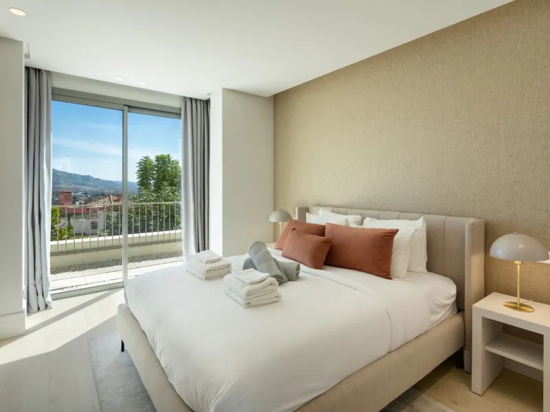 Villa Aguila is a remarkable villa for sale in Monte Halcones, Benahavís, offering a refined balance of modern elegance and timeless Andalusian character. Fully renovated in 2022, this three-story residence combines complete privacy with excellent connect