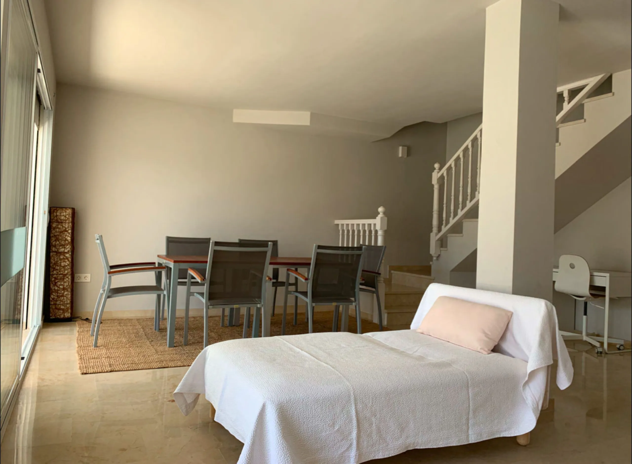 This exceptional four-bedroom apartment is situated in the highly sought-after area of Marbesa, Marbella East, Malaga. Located on the front line of the beach, the property offers direct access to the golden sands and the Mediterranean Sea, making it an id