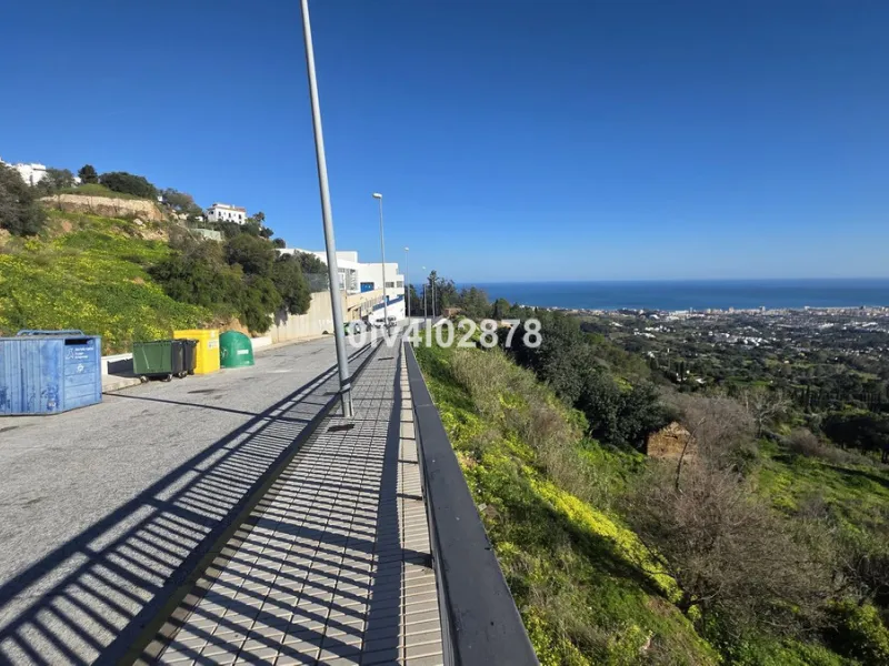 Plot - Residential Plot в продаже в Mijas, Málaga. Площадь участка 3676 м²