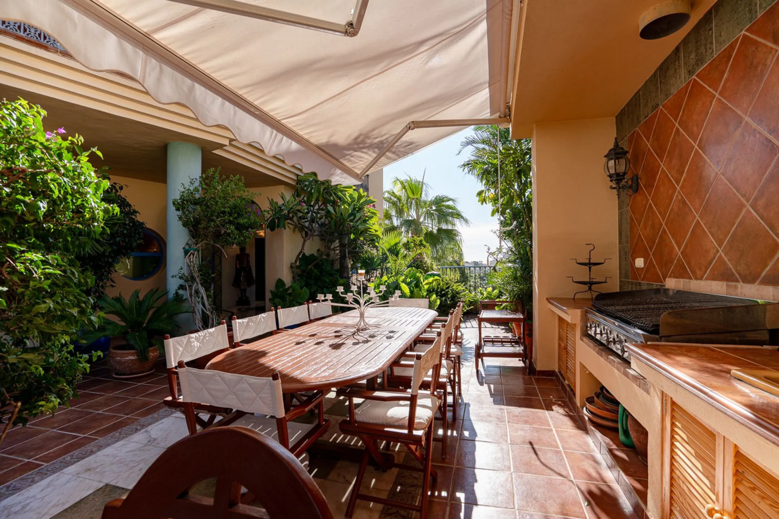 Apartment - Penthouse Duplex в продаже в Benalmadena, Málaga. В доме 5 спален и 3 ванных комнат. Площадь дома 336 м²