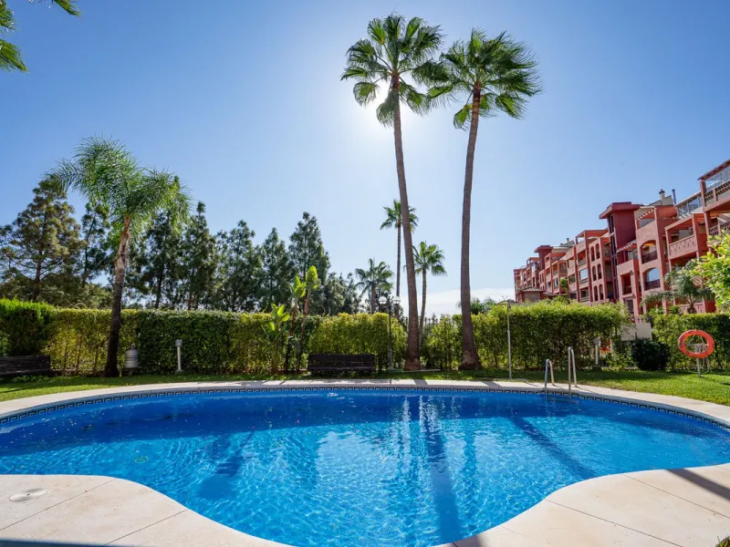Apartment - Penthouse Duplex в продаже в Benalmadena, Málaga. В доме 5 спален и 3 ванных комнат. Площадь дома 336 м²