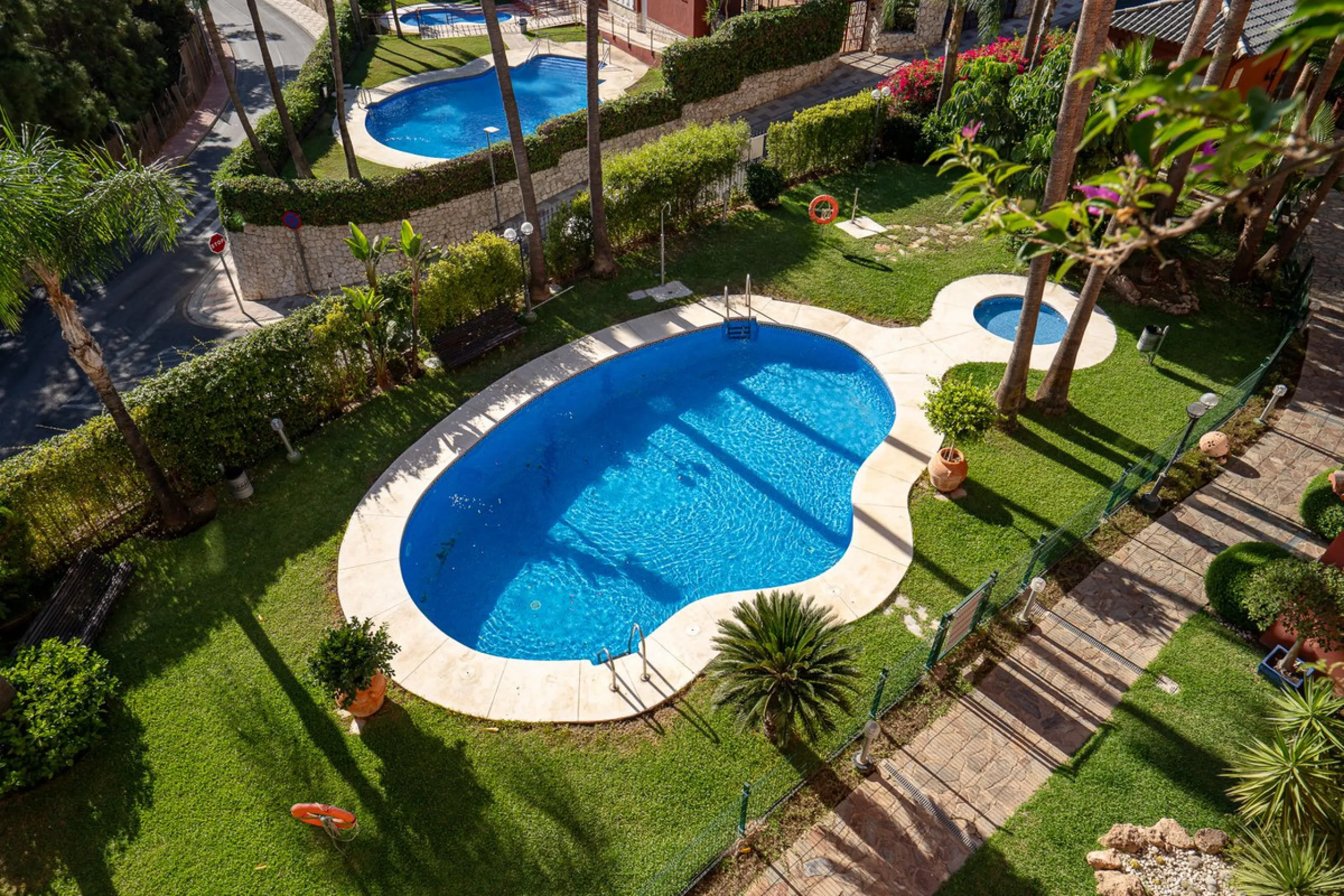 Apartment - Penthouse Duplex в продаже в Benalmadena, Málaga. В доме 5 спален и 3 ванных комнат. Площадь дома 336 м²