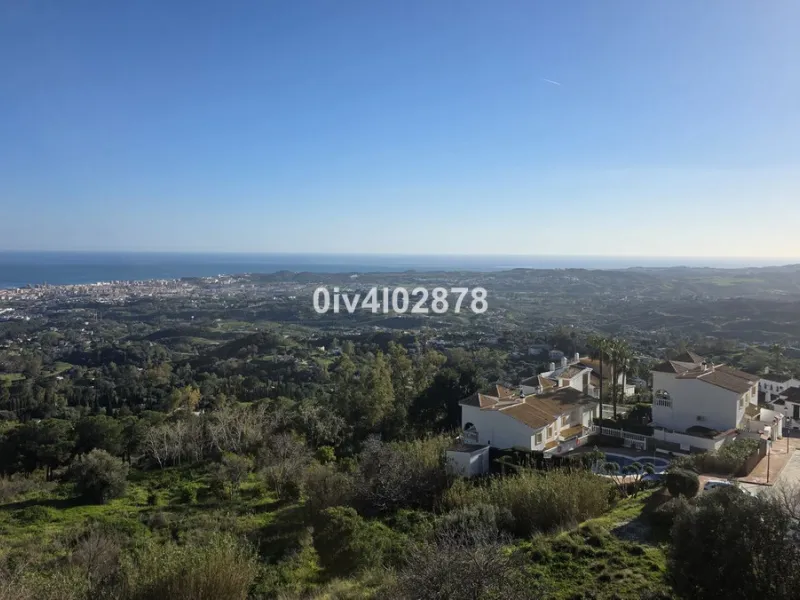 Plot - Residential Plot в продаже в Mijas, Málaga. Площадь участка 3676 м²
