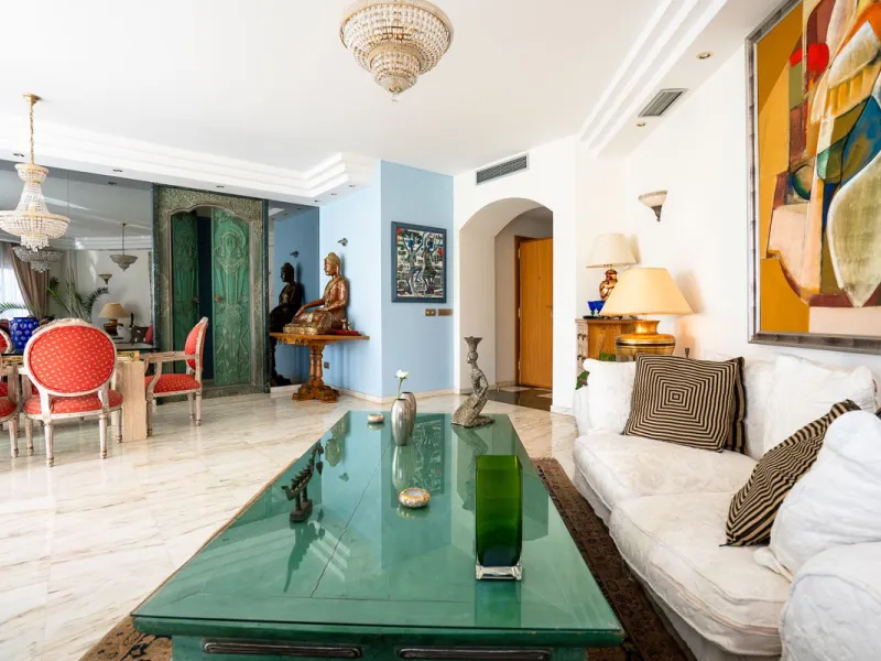 Apartment - Penthouse Duplex в продаже в Benalmadena, Málaga. В доме 5 спален и 3 ванных комнат. Площадь дома 336 м²