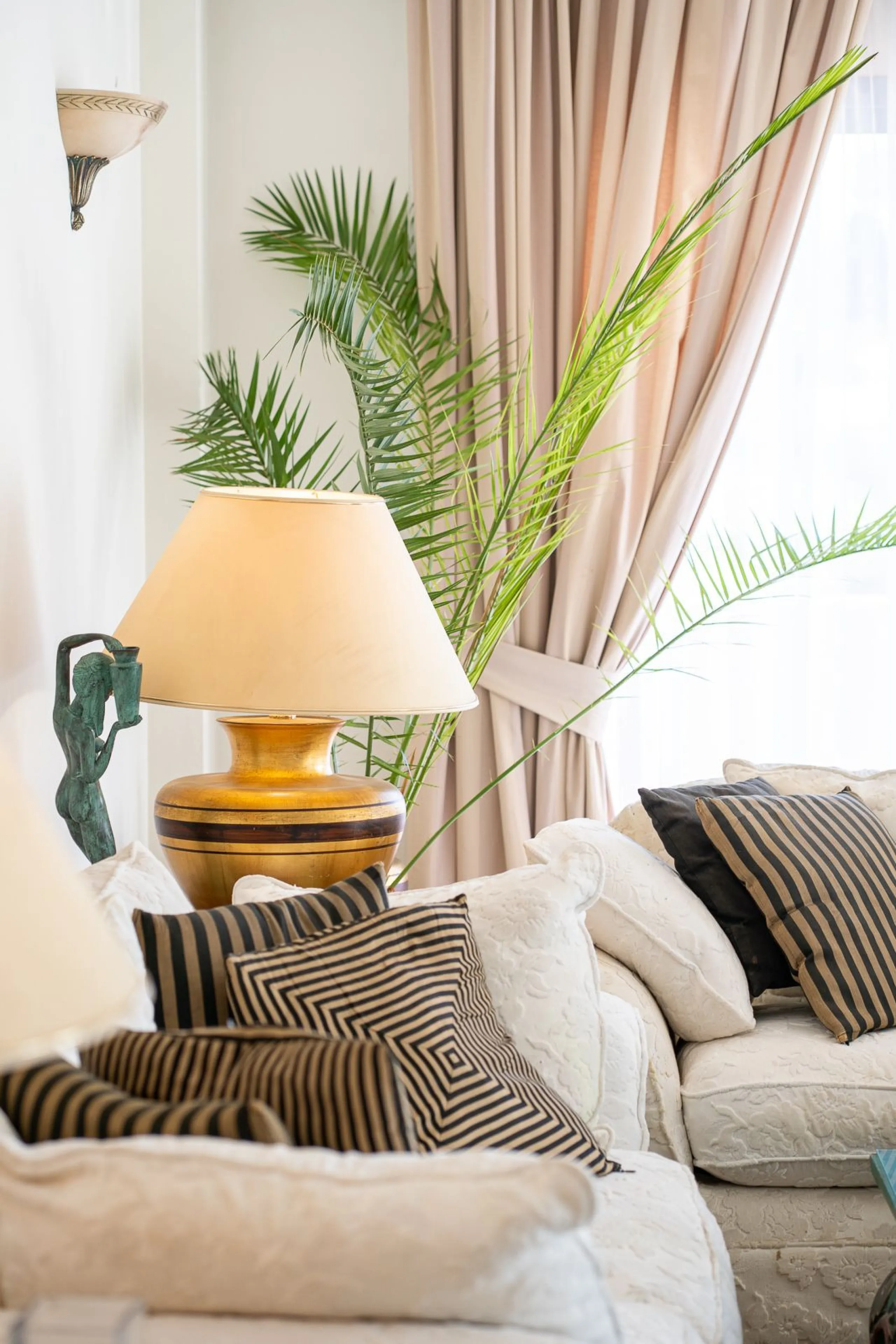 Apartment - Penthouse Duplex в продаже в Benalmadena, Málaga. В доме 5 спален и 3 ванных комнат. Площадь дома 336 м²