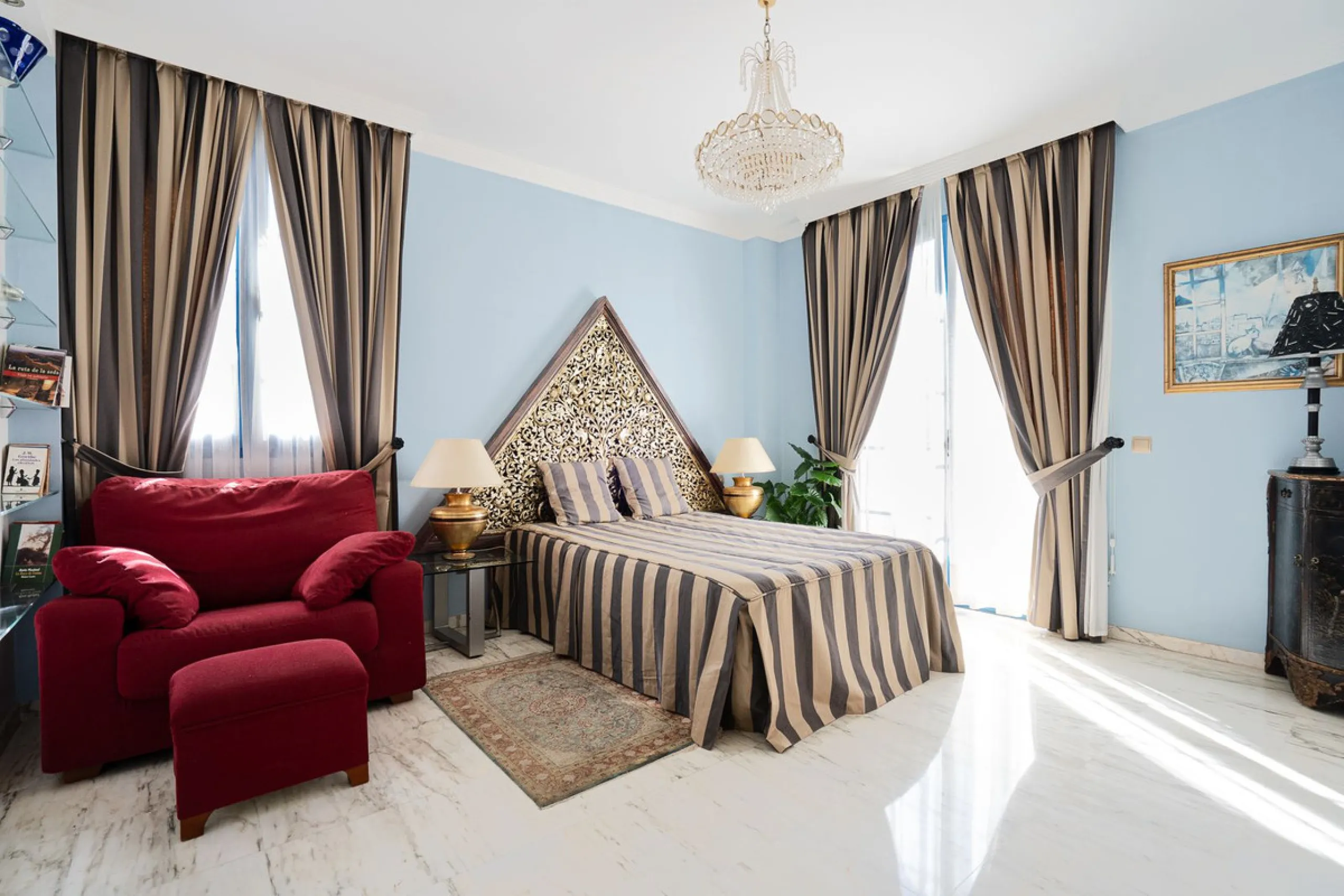 Apartment - Penthouse Duplex в продаже в Benalmadena, Málaga. В доме 5 спален и 3 ванных комнат. Площадь дома 336 м²