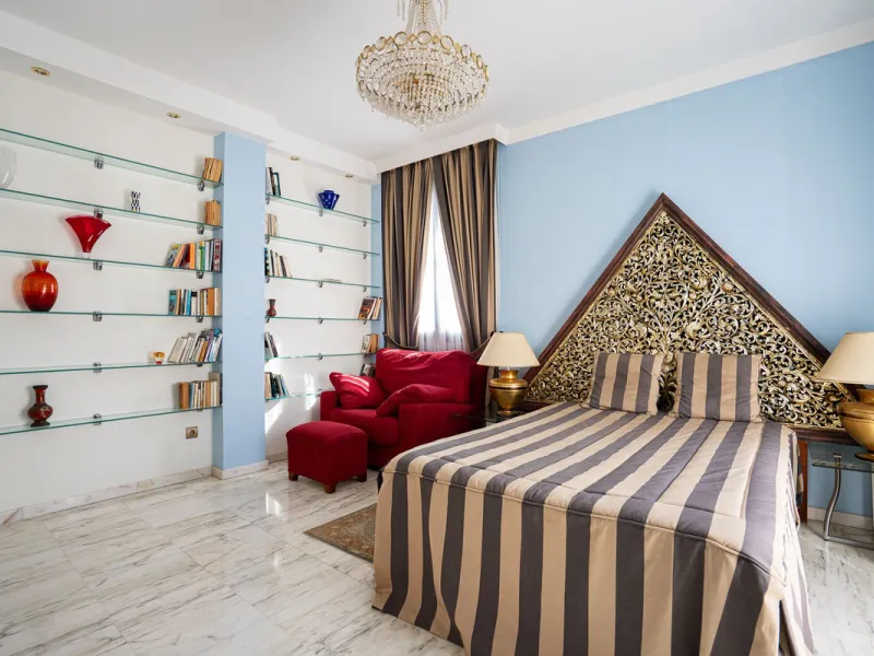 Apartment - Penthouse Duplex в продаже в Benalmadena, Málaga. В доме 5 спален и 3 ванных комнат. Площадь дома 336 м²