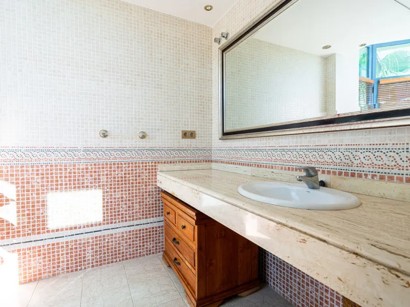Apartment - Penthouse Duplex в продаже в Benalmadena, Málaga. В доме 5 спален и 3 ванных комнат. Площадь дома 336 м²