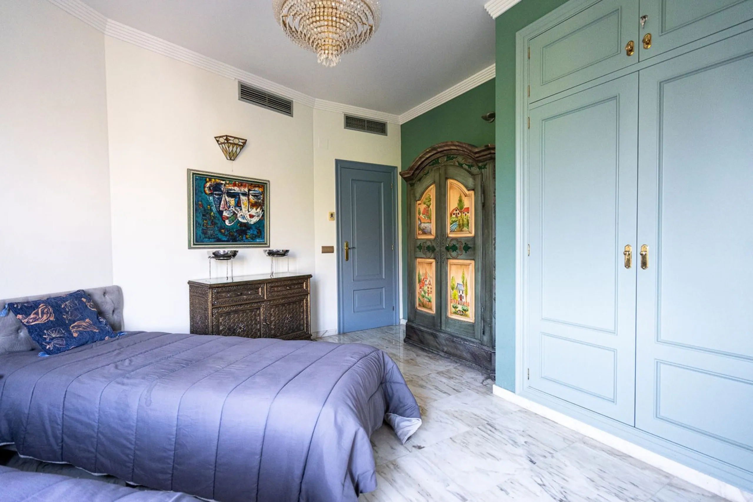 Apartment - Penthouse Duplex в продаже в Benalmadena, Málaga. В доме 5 спален и 3 ванных комнат. Площадь дома 336 м²